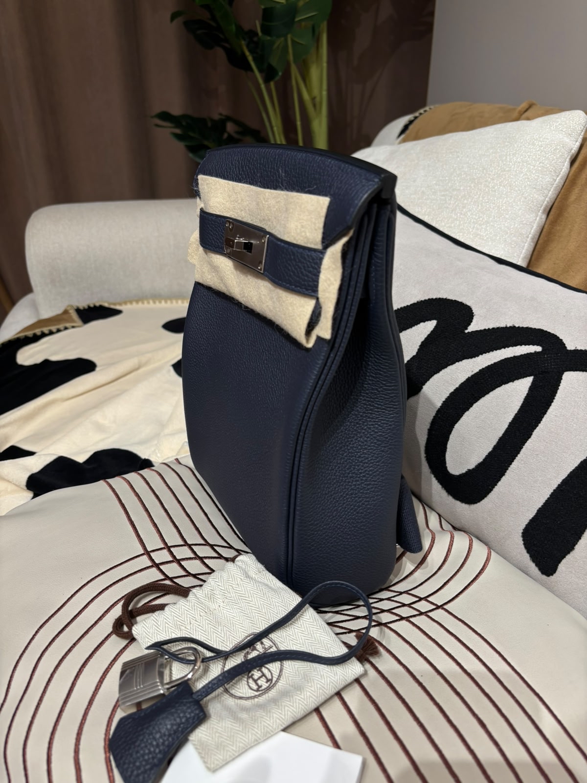 全新 Hermes Hac a dos pm backpack,STAMP U,2Z 100%Authentic ,100%new ✅香港專門店收據✅Key Lock ✅塵袋✅box