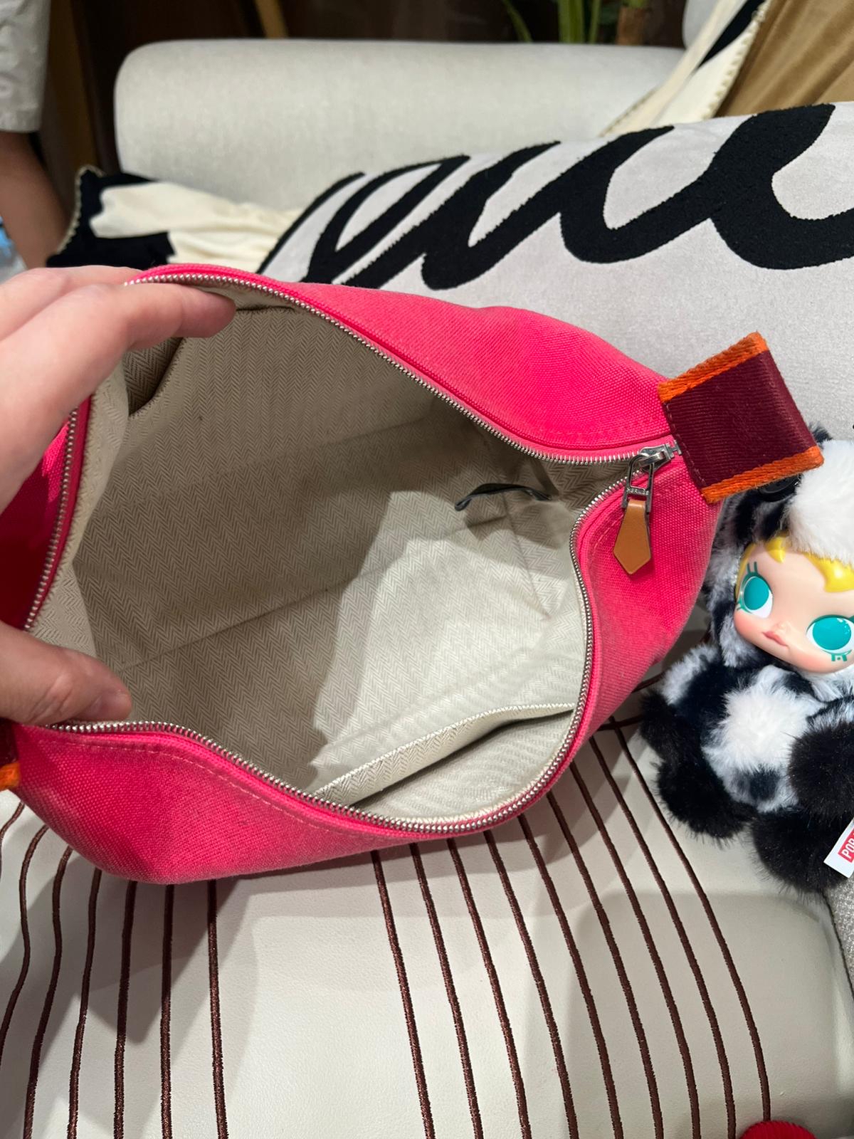 Hermes 飯盒包 100%Authentic,90%New 