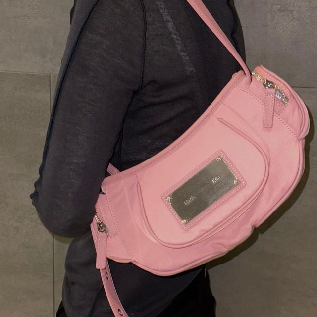 【Matin Kim】 MADELEINE ROUND BAG ★追跡可 Matin Kim Madeleine Round Bag Pink / Matin Kim Pink Bag
