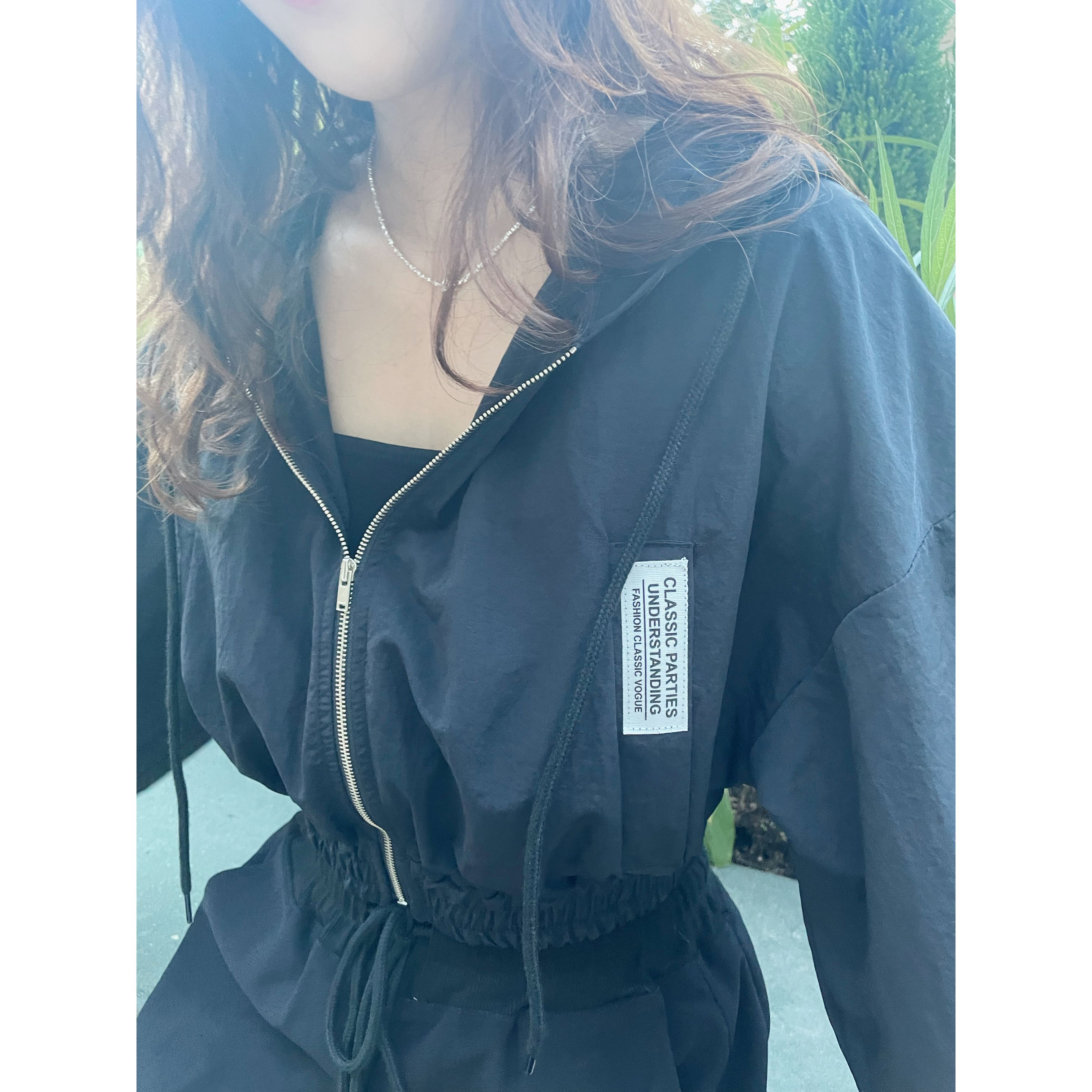 特價背面束短身風褸