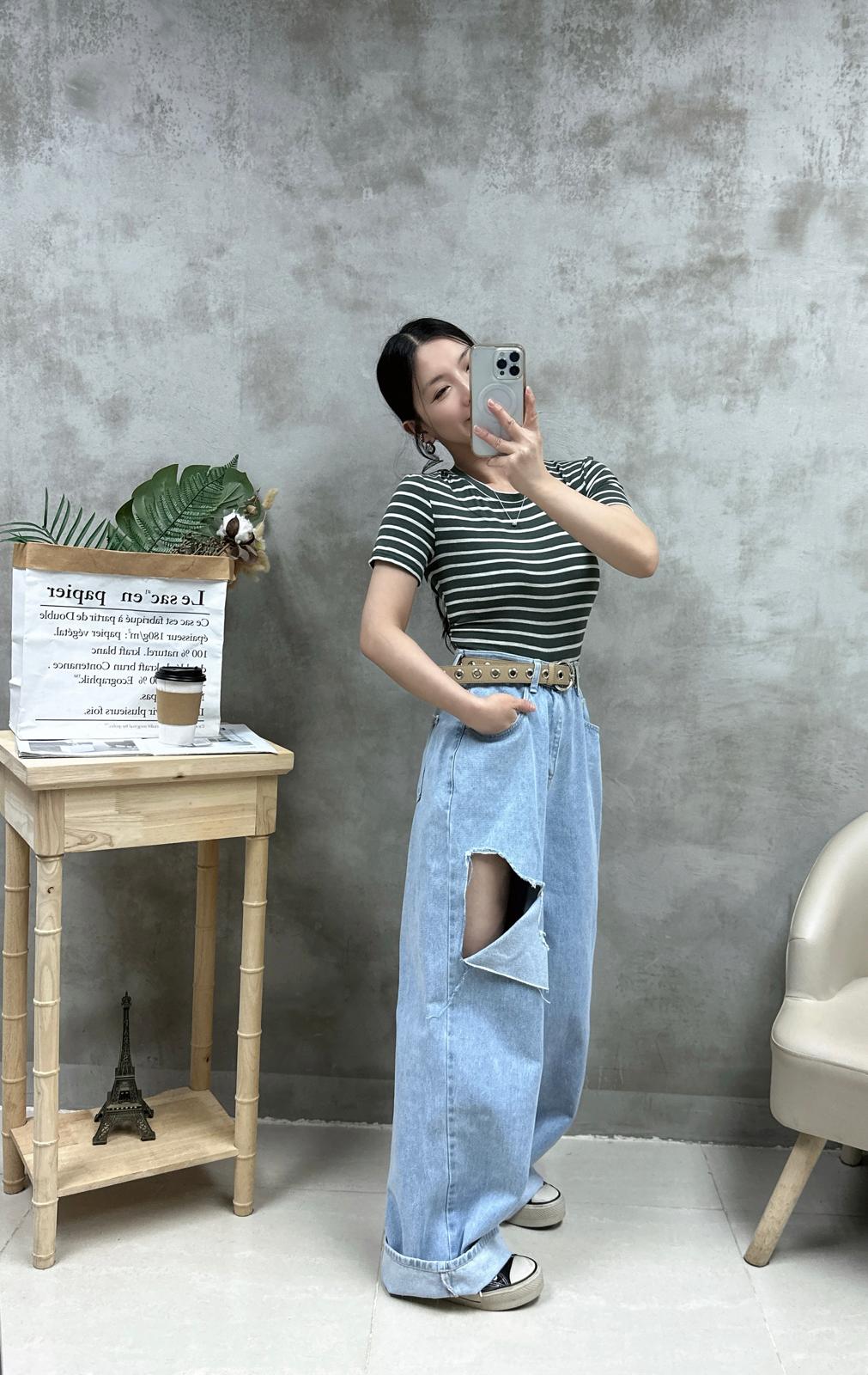 N10 後扭結背橫間Top