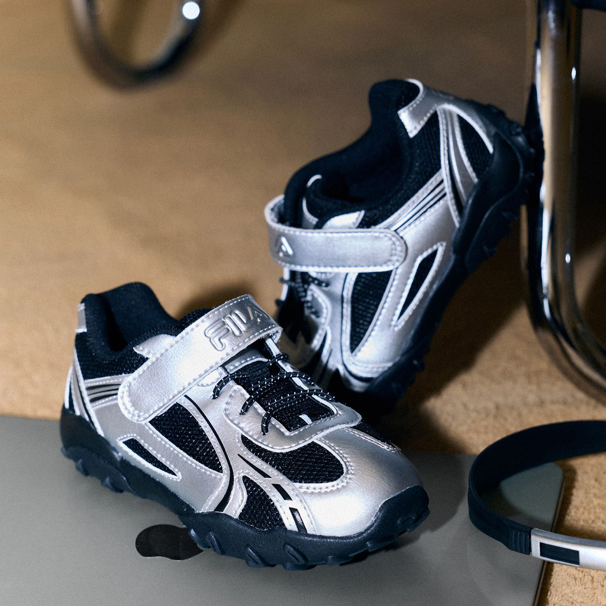 [FILA] LITTLE ECHAPPE (4色)