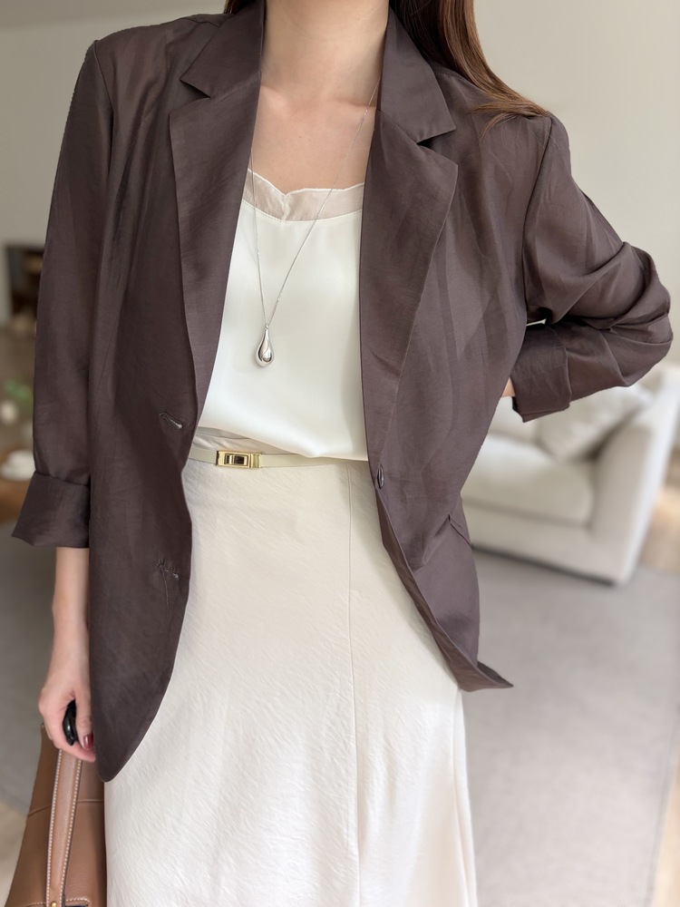The Fine Silky Blazer (Brown)