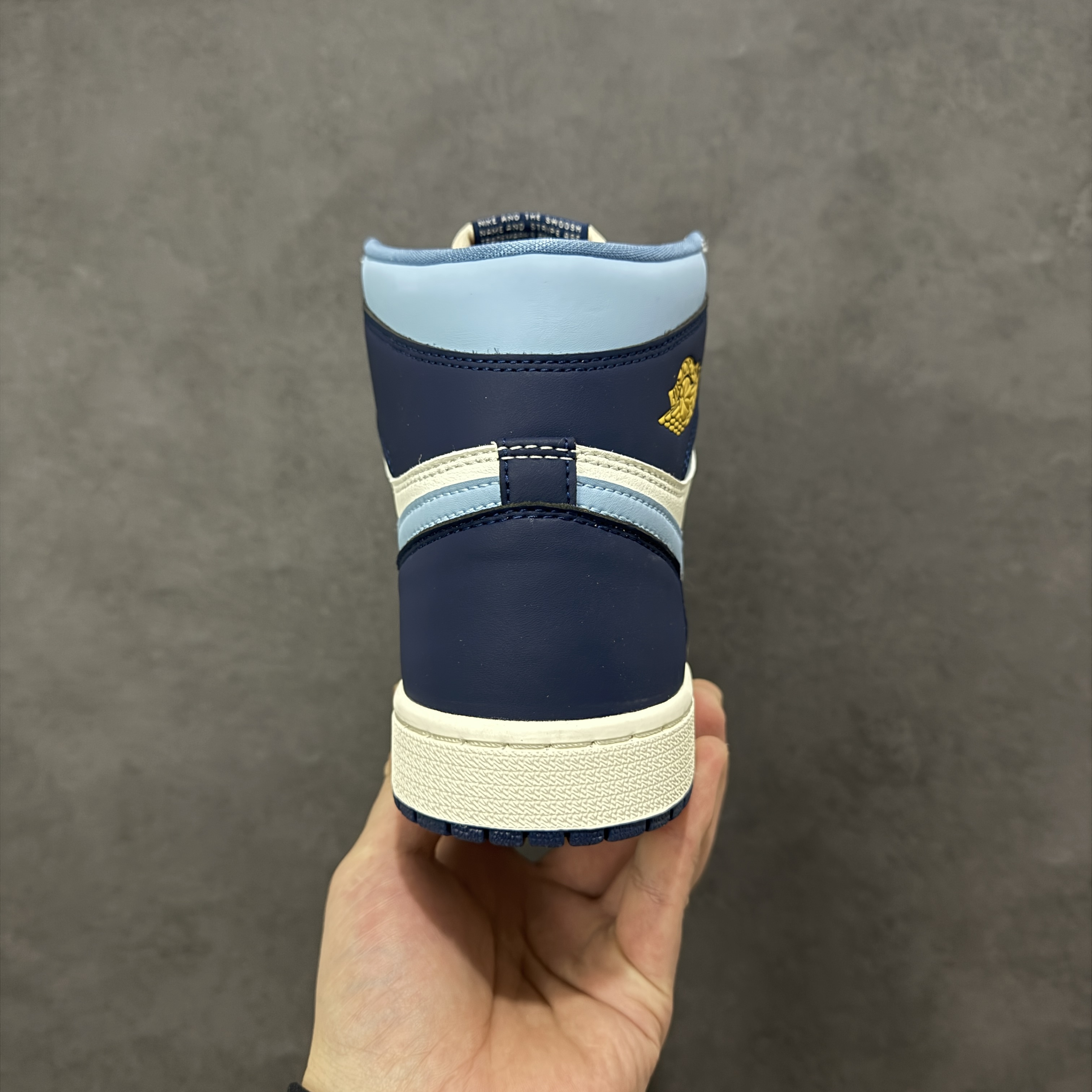 Nike Air Jordan 1 Retro High OG FD2596-400