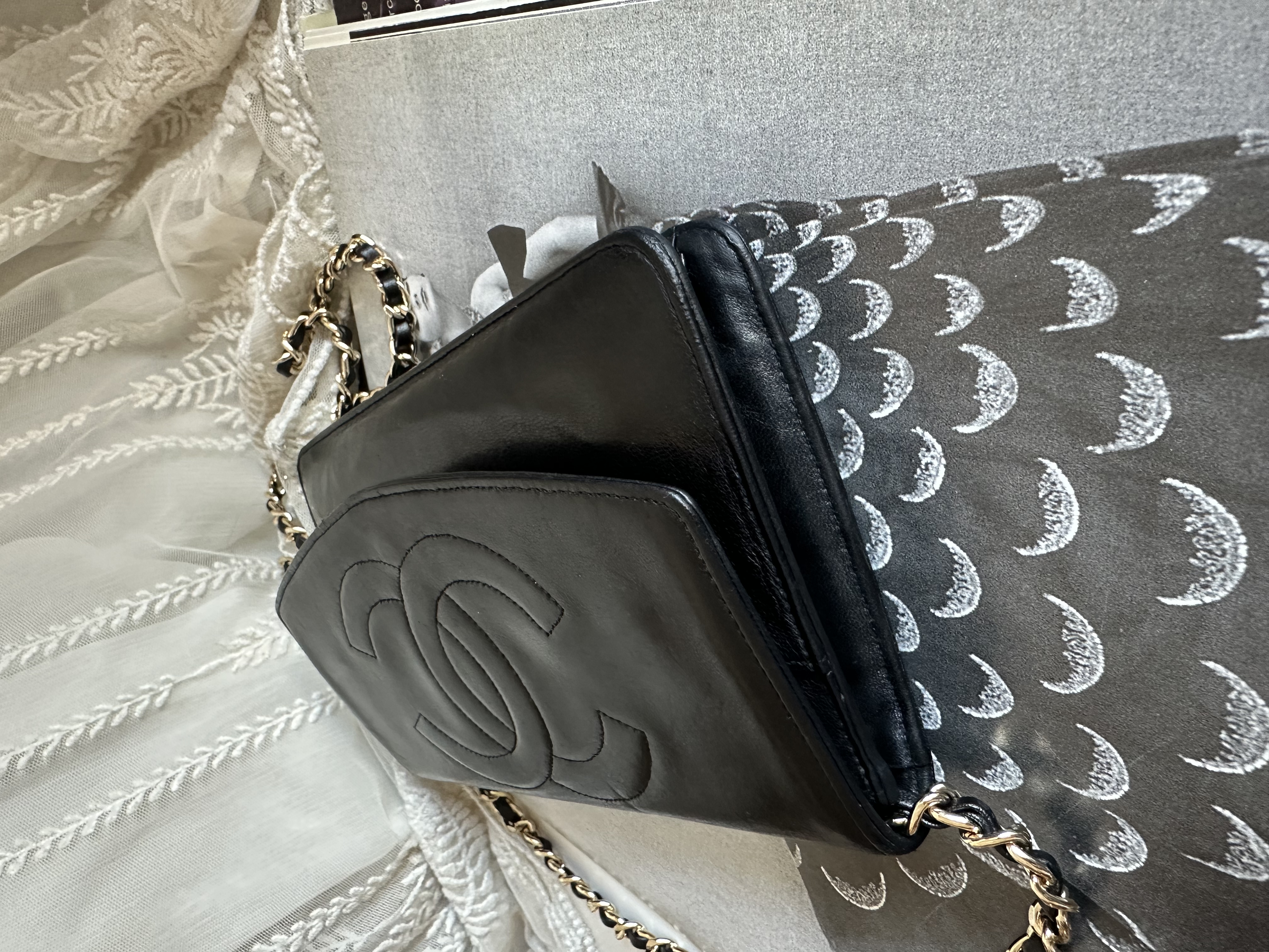 vintage chanel cc black lamb leather long wallet