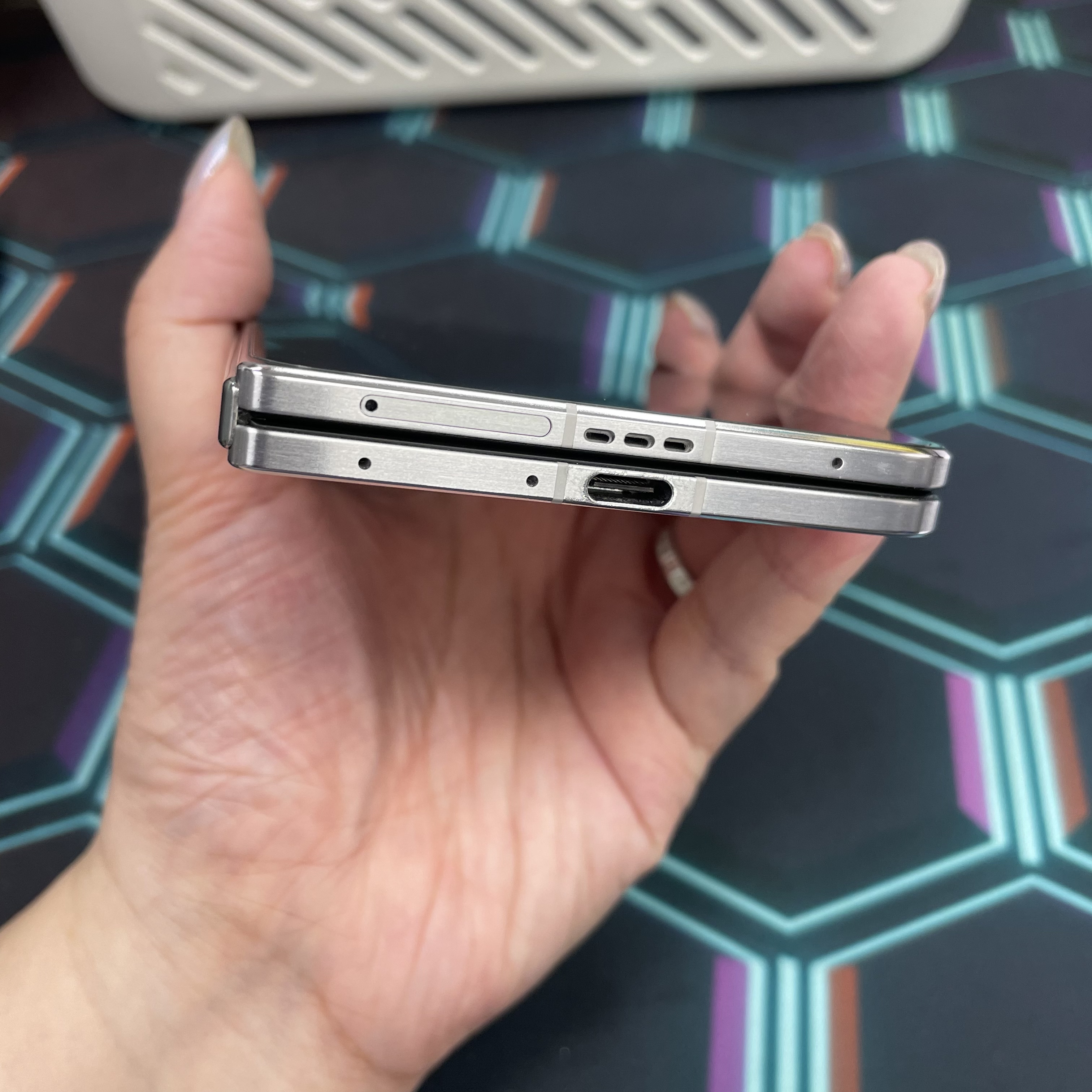 *7266 Oppo Find N5 勁靚機 16+512GB 白色 white
