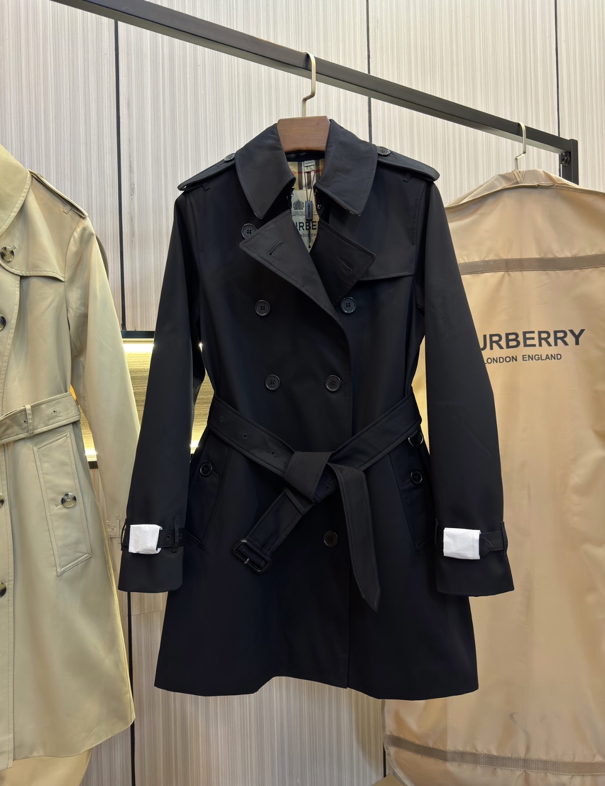 【正品級】Burberry Heritage Trench 經典風衣短款 連專櫃禮盒