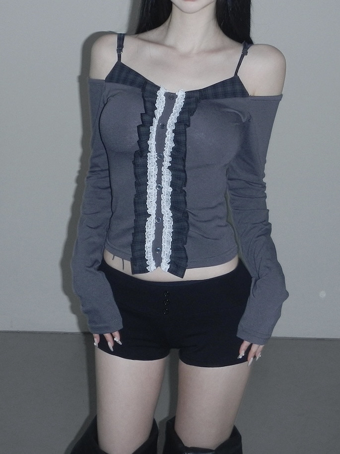 Contrast Lace Ruffle Off-Shoulder Top