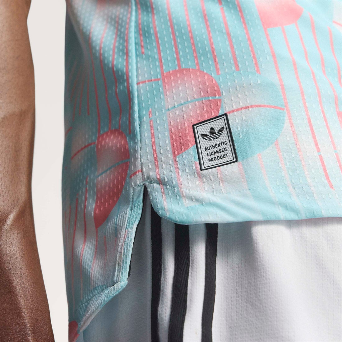 🧊揉合經典復古與現代美學 Adidas Belgium 比利時 2025-26 作客球員版球衣 (可加印字章) JM8382