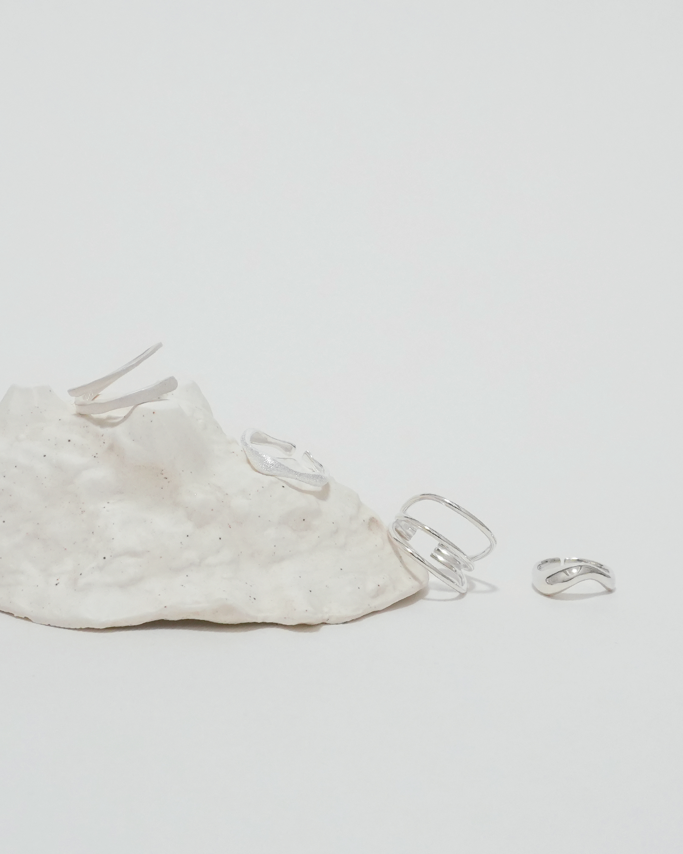 Sleek Flow Ring