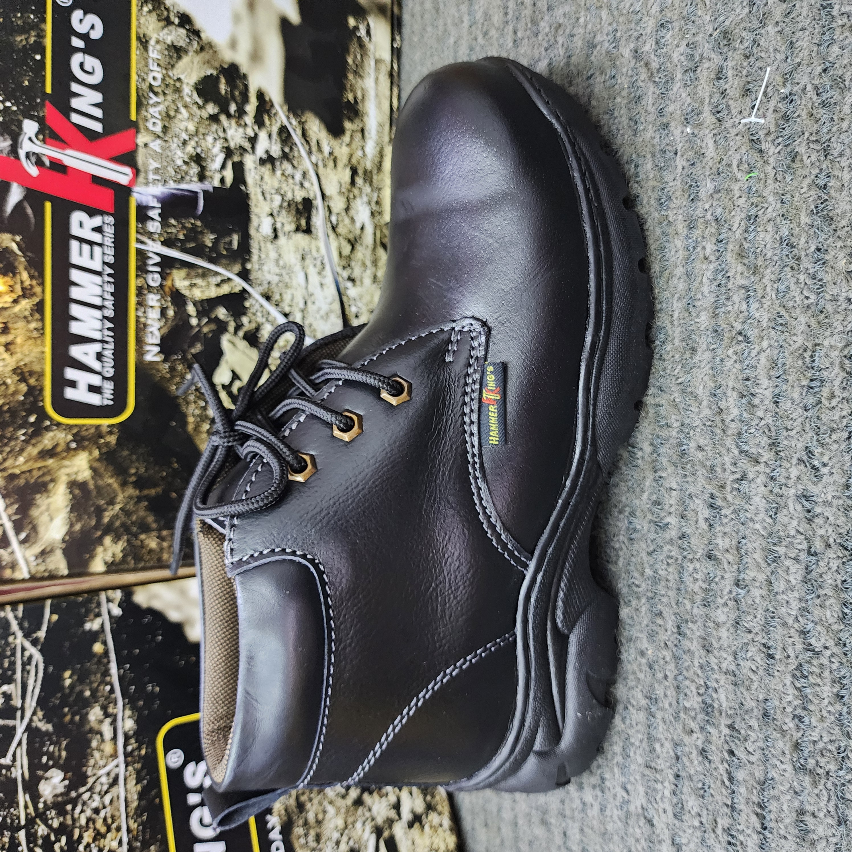 Hammer King 13010 Safety Shoes Boots Steel Toe Cap Steel Mid Plate Mid Cut Lace Up Premium Quality Genuine Leather SIRIM and DOSH Approved Black Rubber Outsole Kasut Keselamatan
