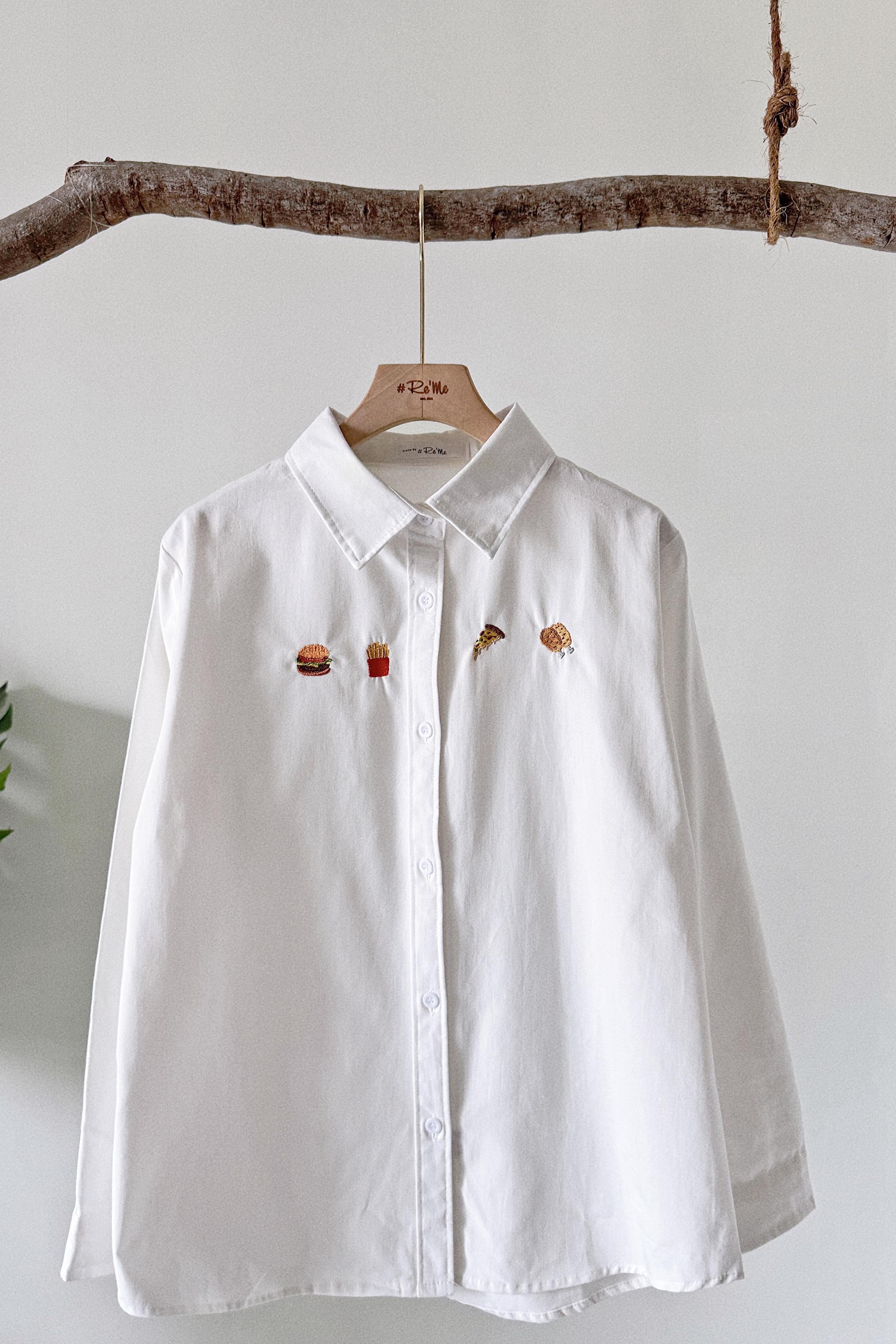 【小小满足🍔】设计款刺绣白衬衫 -（ 下单后2-3制作日）