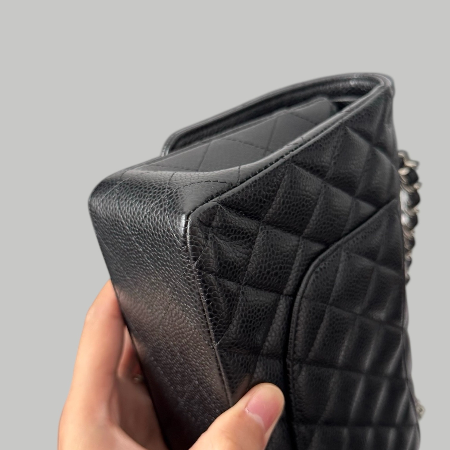 Chanel Caviar CF25 SHW