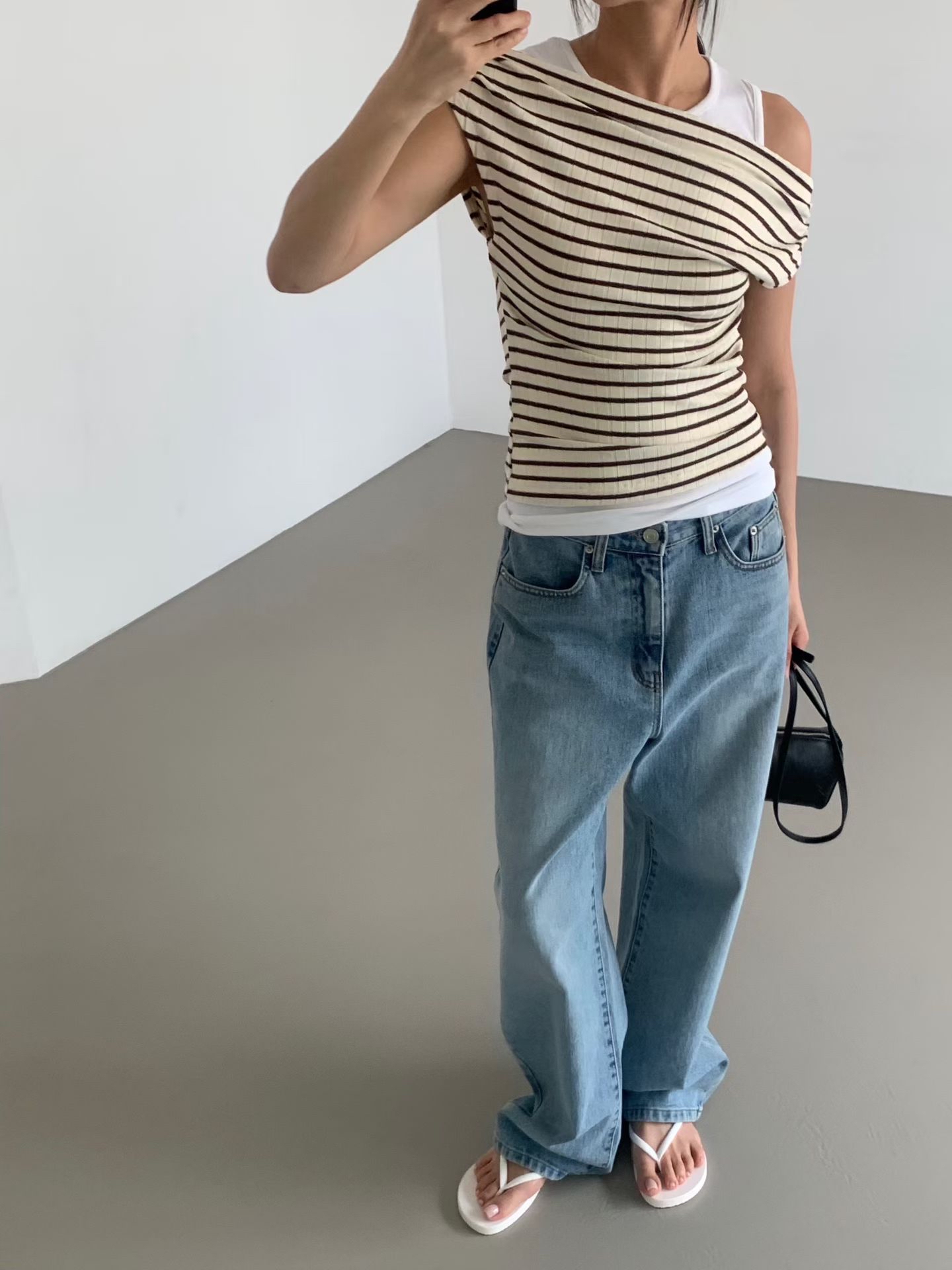 Fake 2 tee