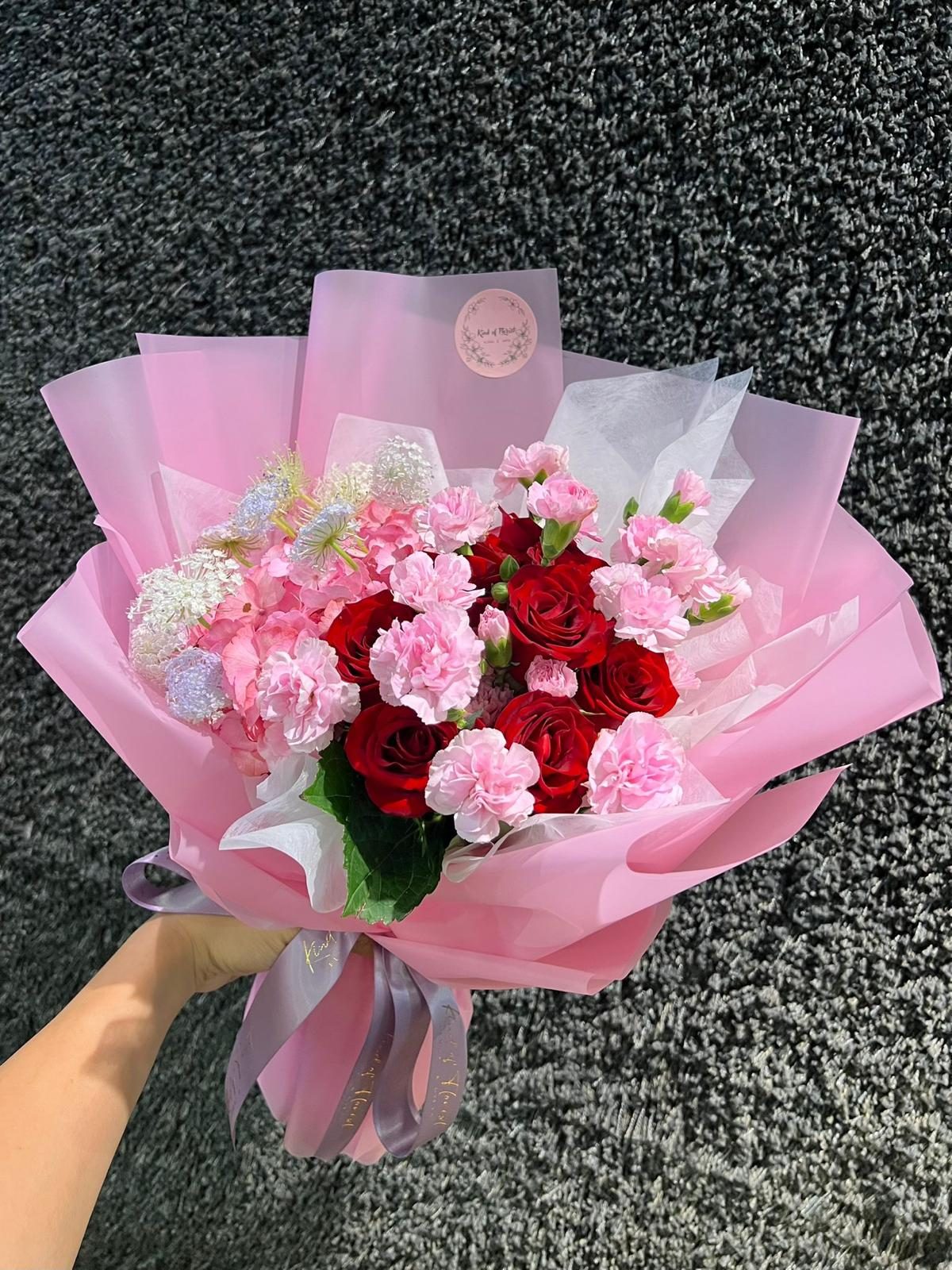 溫情告白 | Sincere Bloom