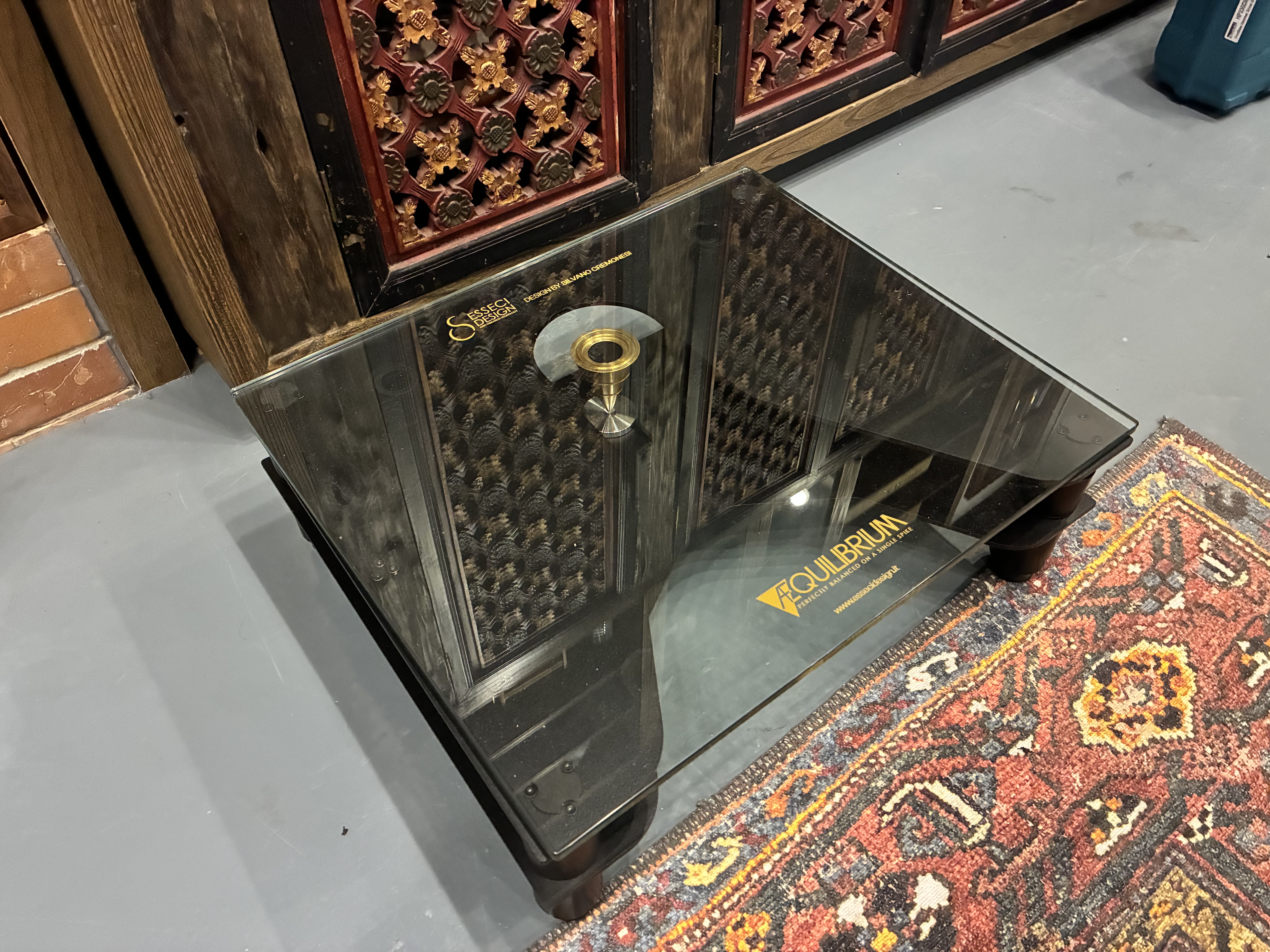 eSseCiDESIGN AQUILIBRIUM（使用品）