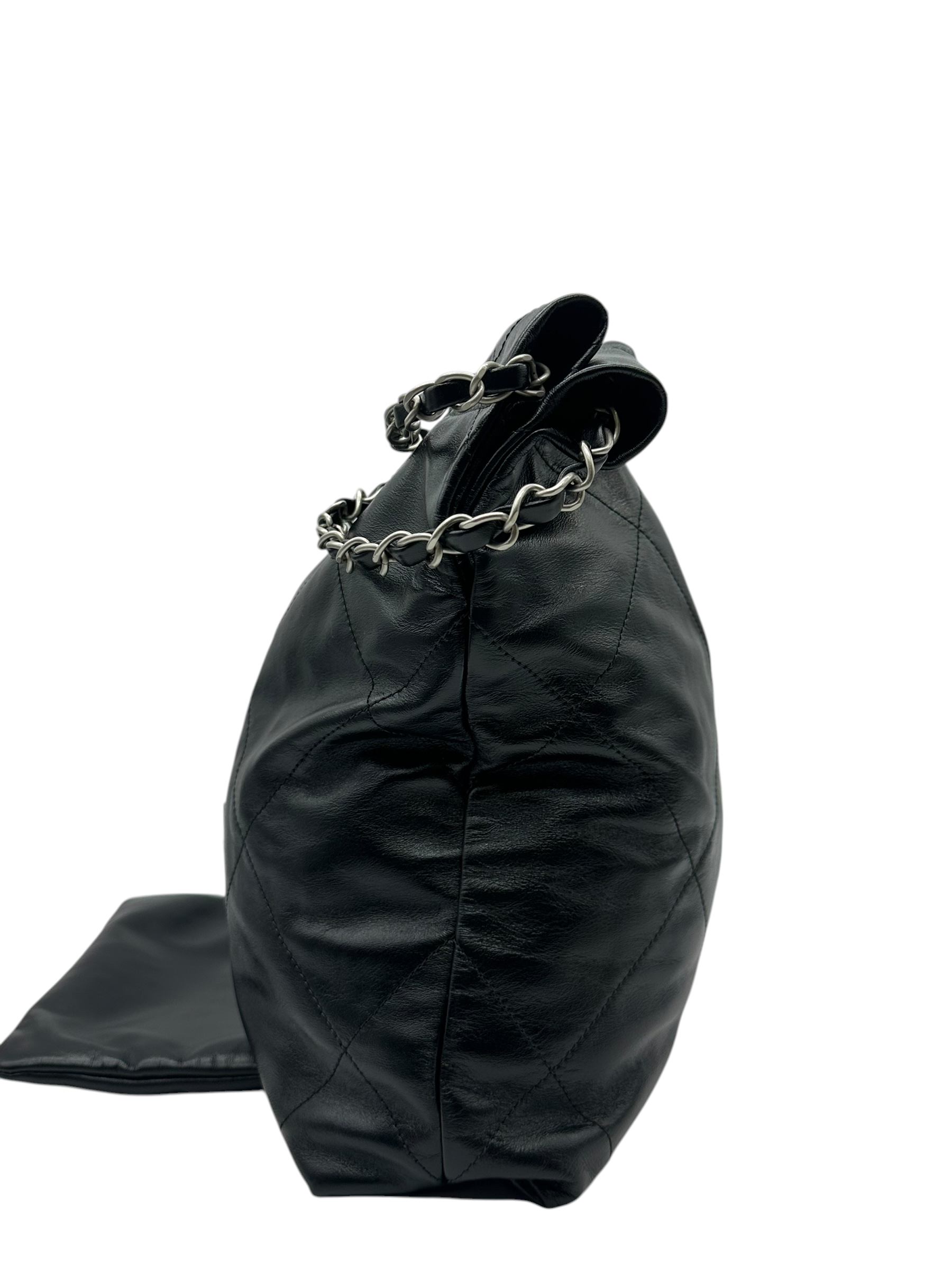 Pre-Owned CHANEL 22 Bag / Product Code: 26052408