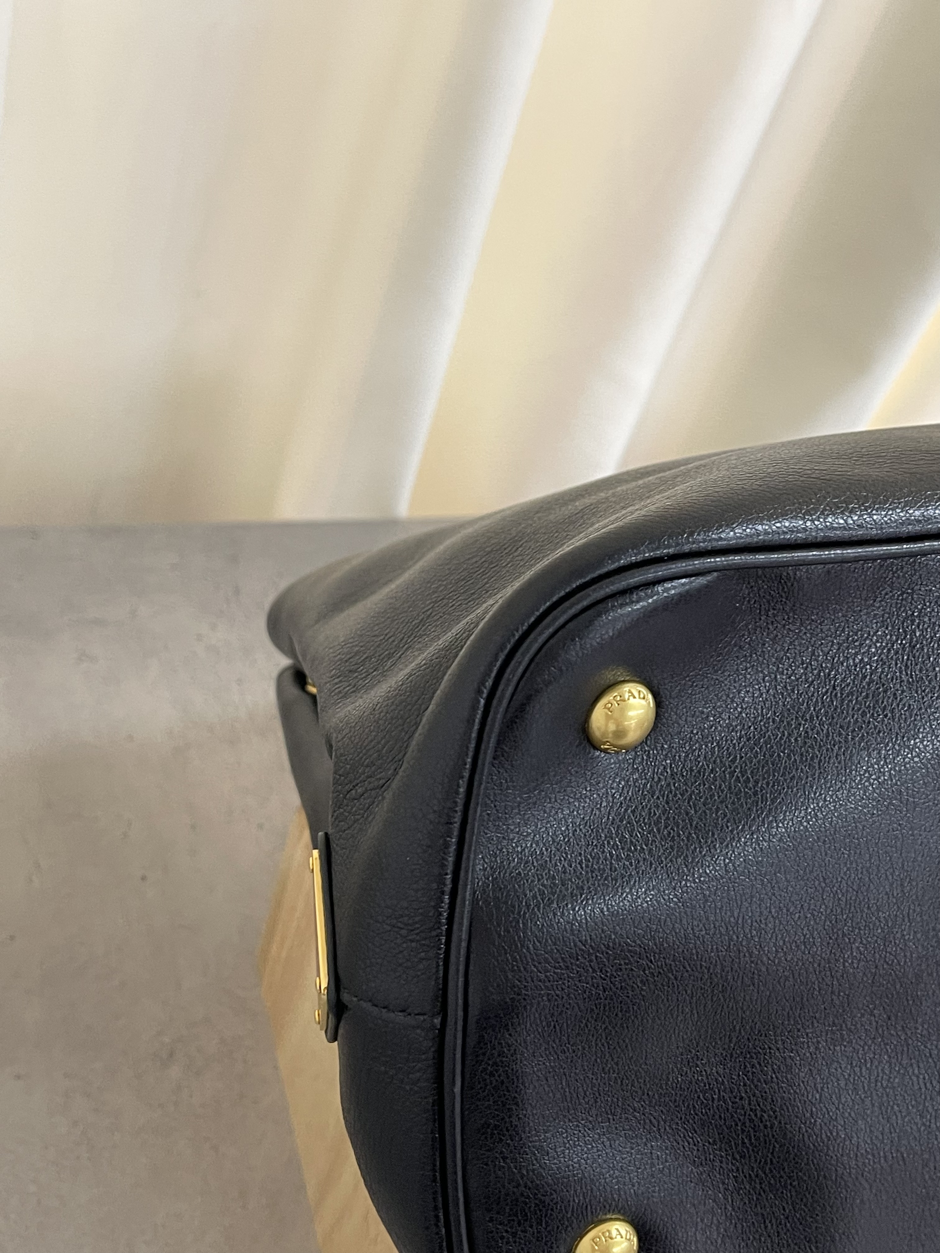 Pre-owned Prada Handbag / Product Code: 26012701