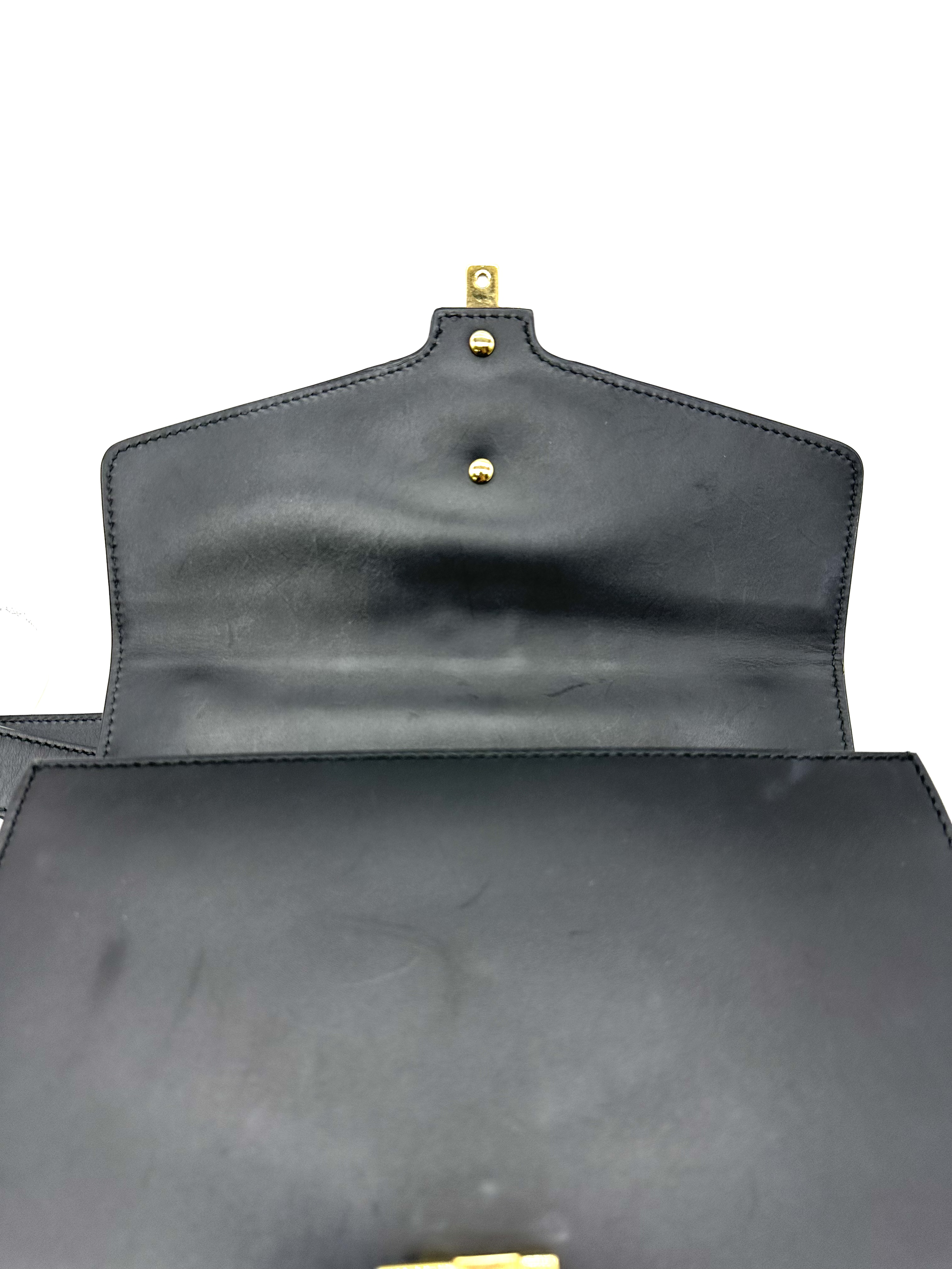 Pre-owned Gucci Sylvie Webline Shoulder Bag / Product code: 26032004