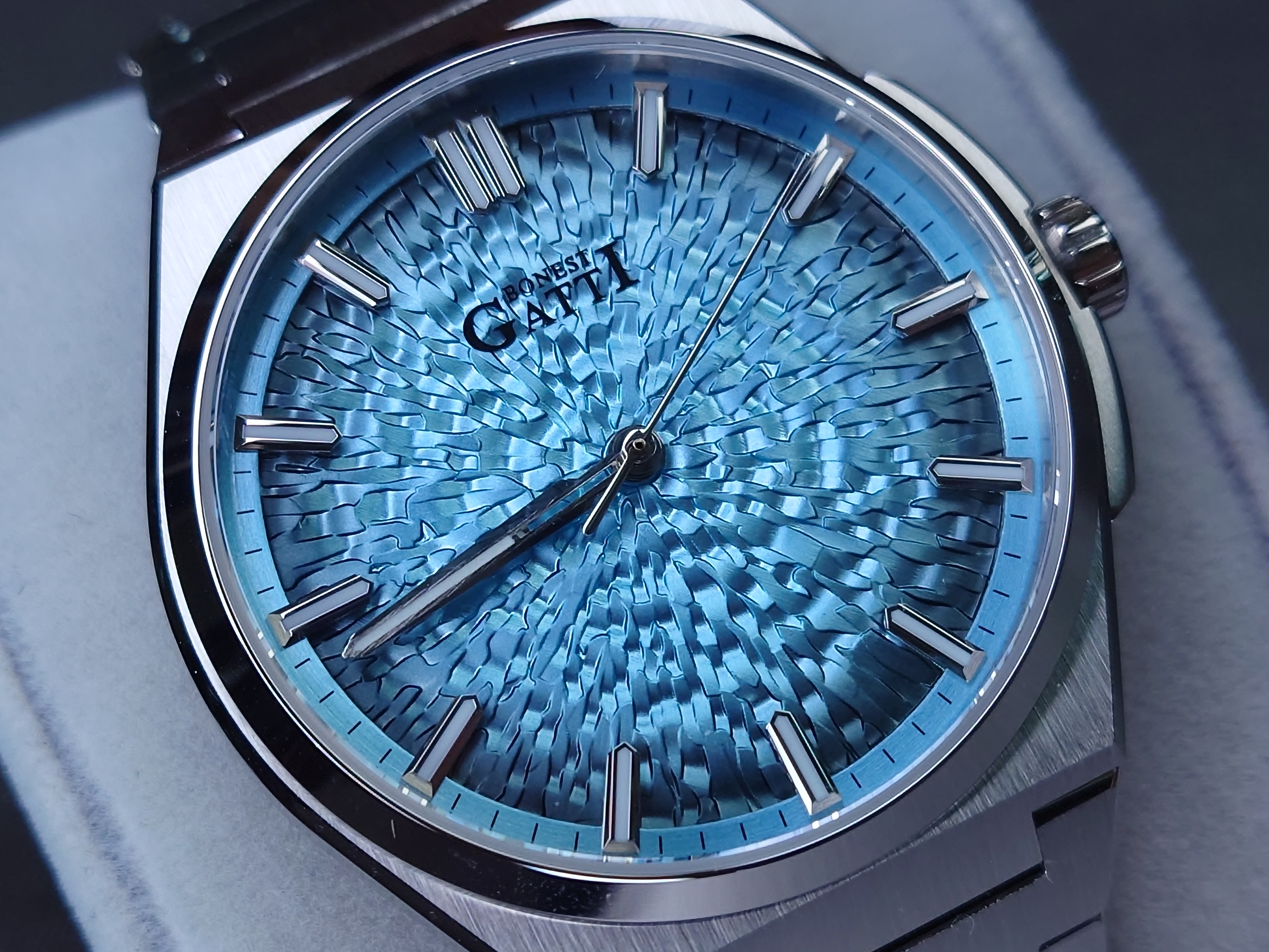 Bonest Gatti 冰裂紋一體式錶帶自動錶 BG8013-S3 Blue