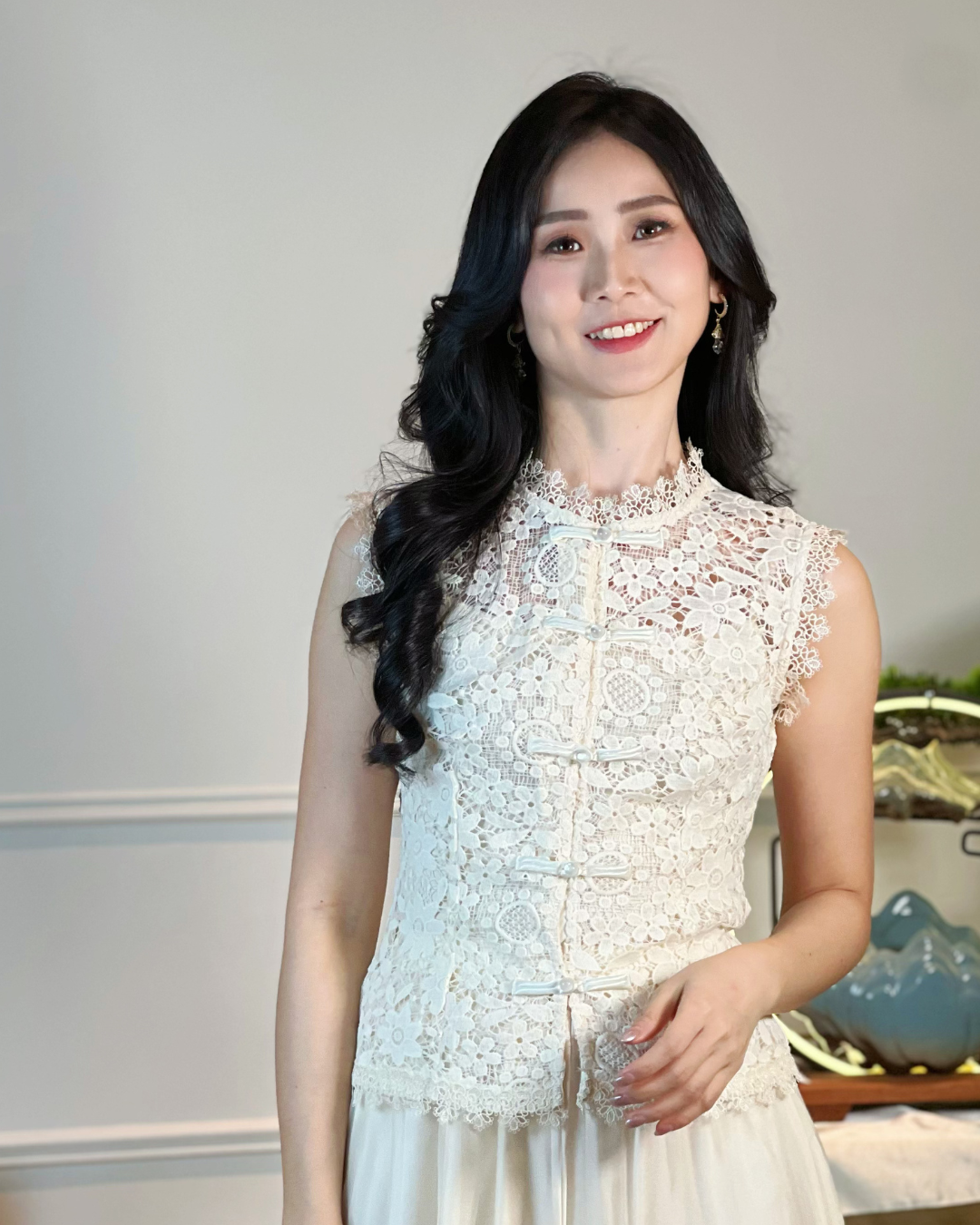 5105 Zona Lace Chic Top