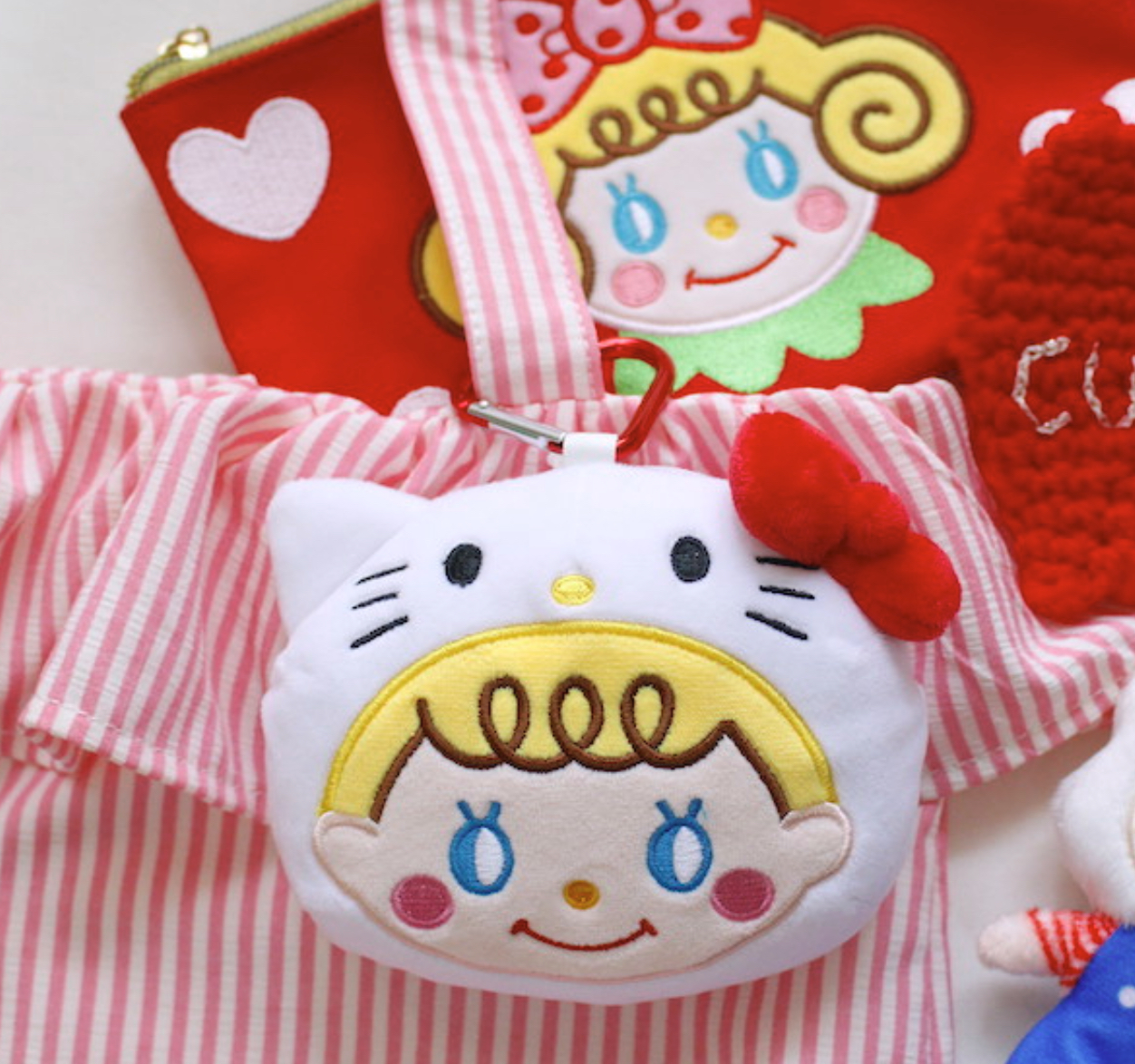 日本CURLY x KITTY掛飾
