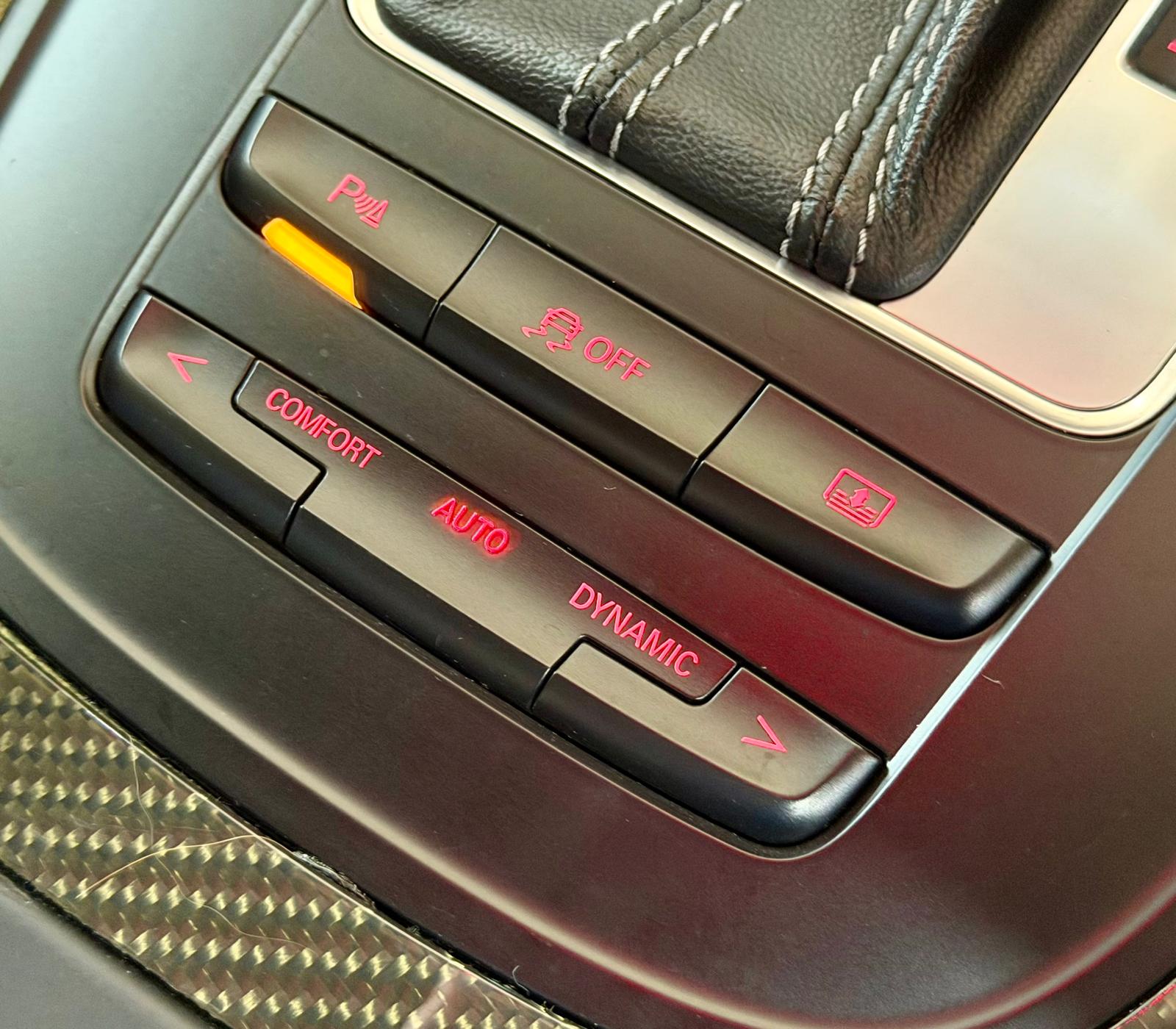 Audi RS5 Coupe 4.2 Quattro 2011