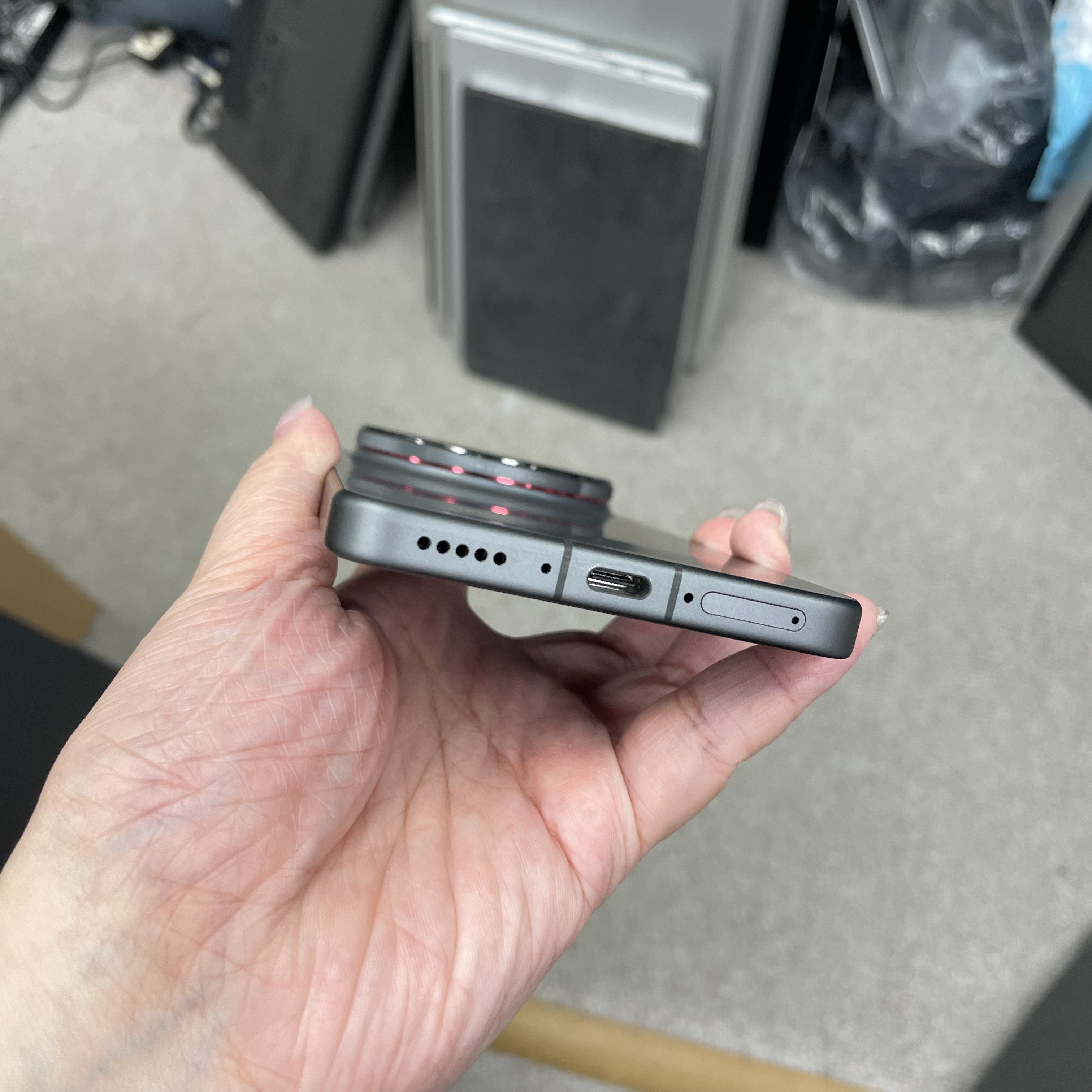 *7213 Vivo X300 Ultra 完美機 16+512GB 黑色 black