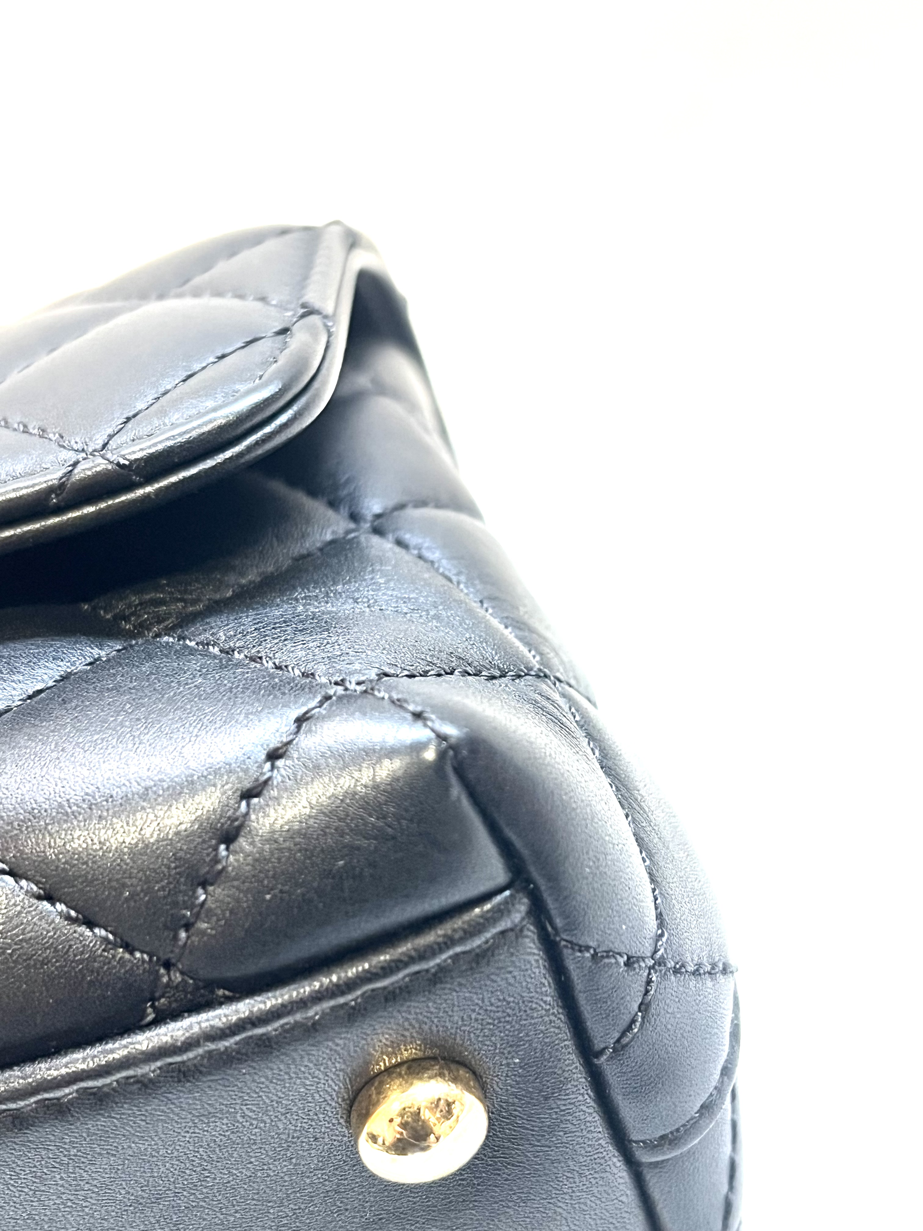 Pre-Owned Chanel  Coco Handle / Product Code: 26041651