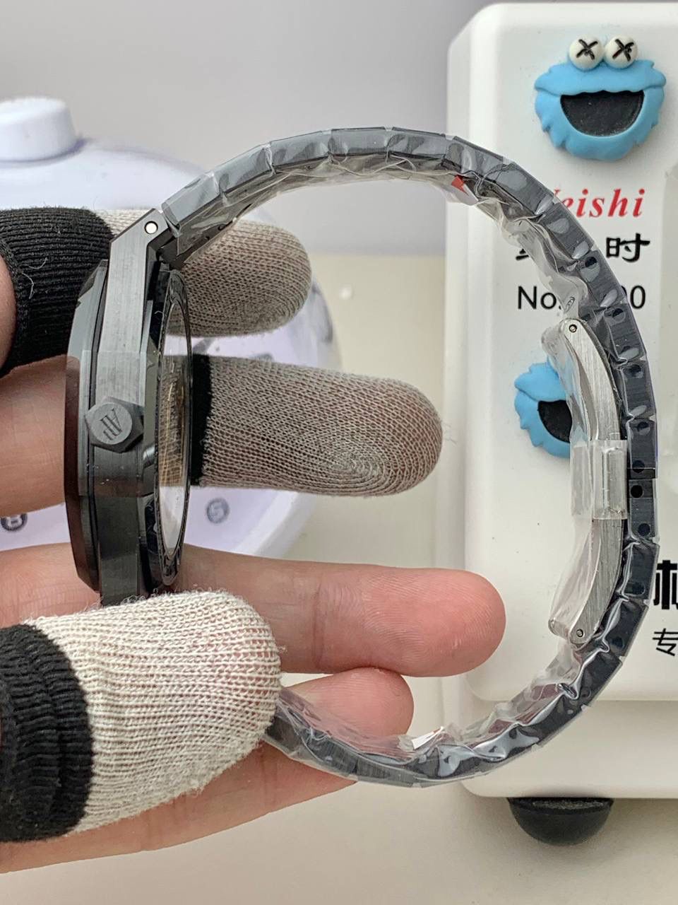 🚀新品爱彼15500全陶瓷款式全新到货，凭借陶瓷材质与cal.4302一体机复杂功能的结合，成为工艺与创新的典范，既延续了皇家橡树的经典美学，又突破传统材质限制，堪称现代高级制表的标杆之作💯