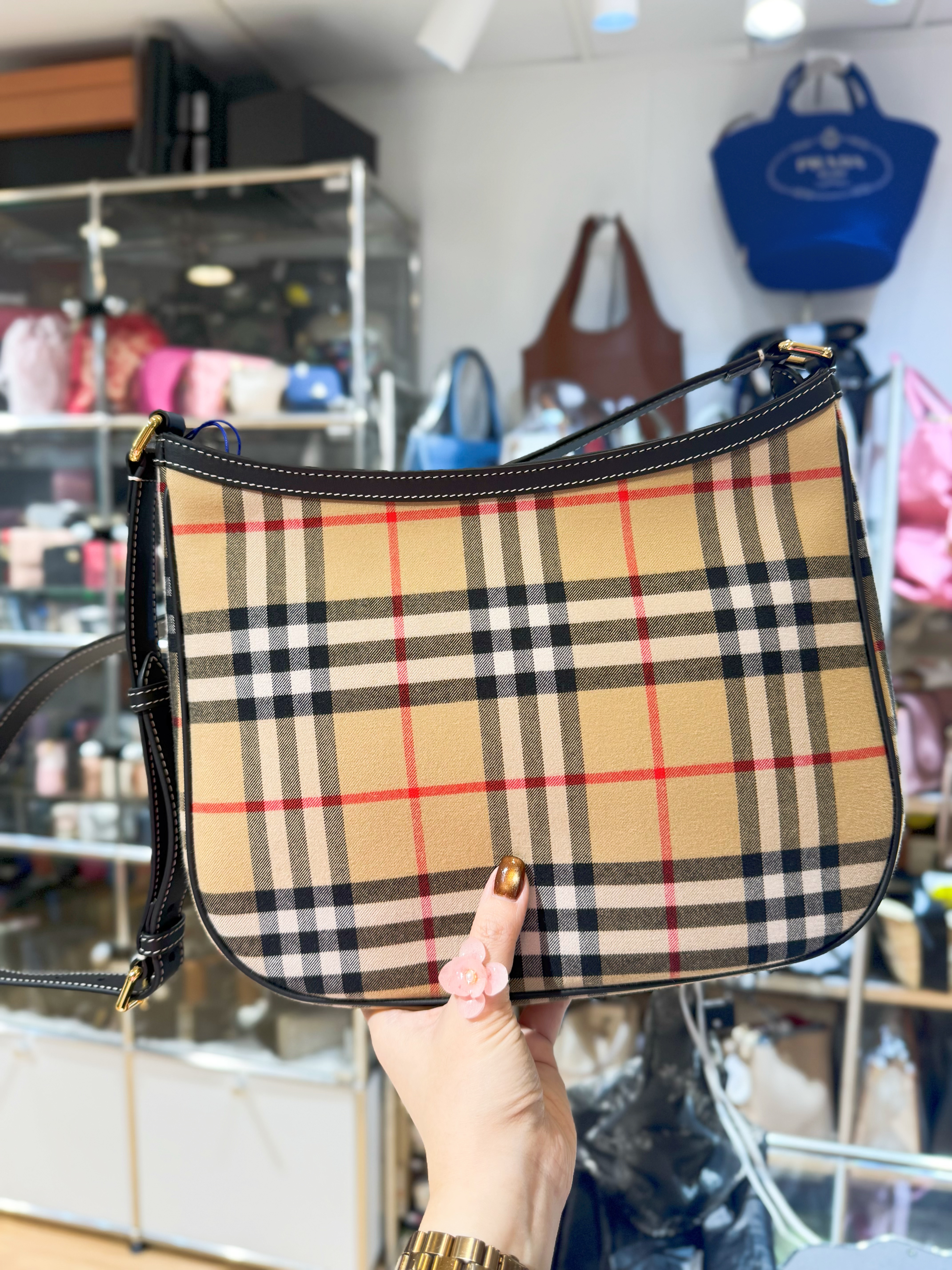 Burberry hobo archive beich check