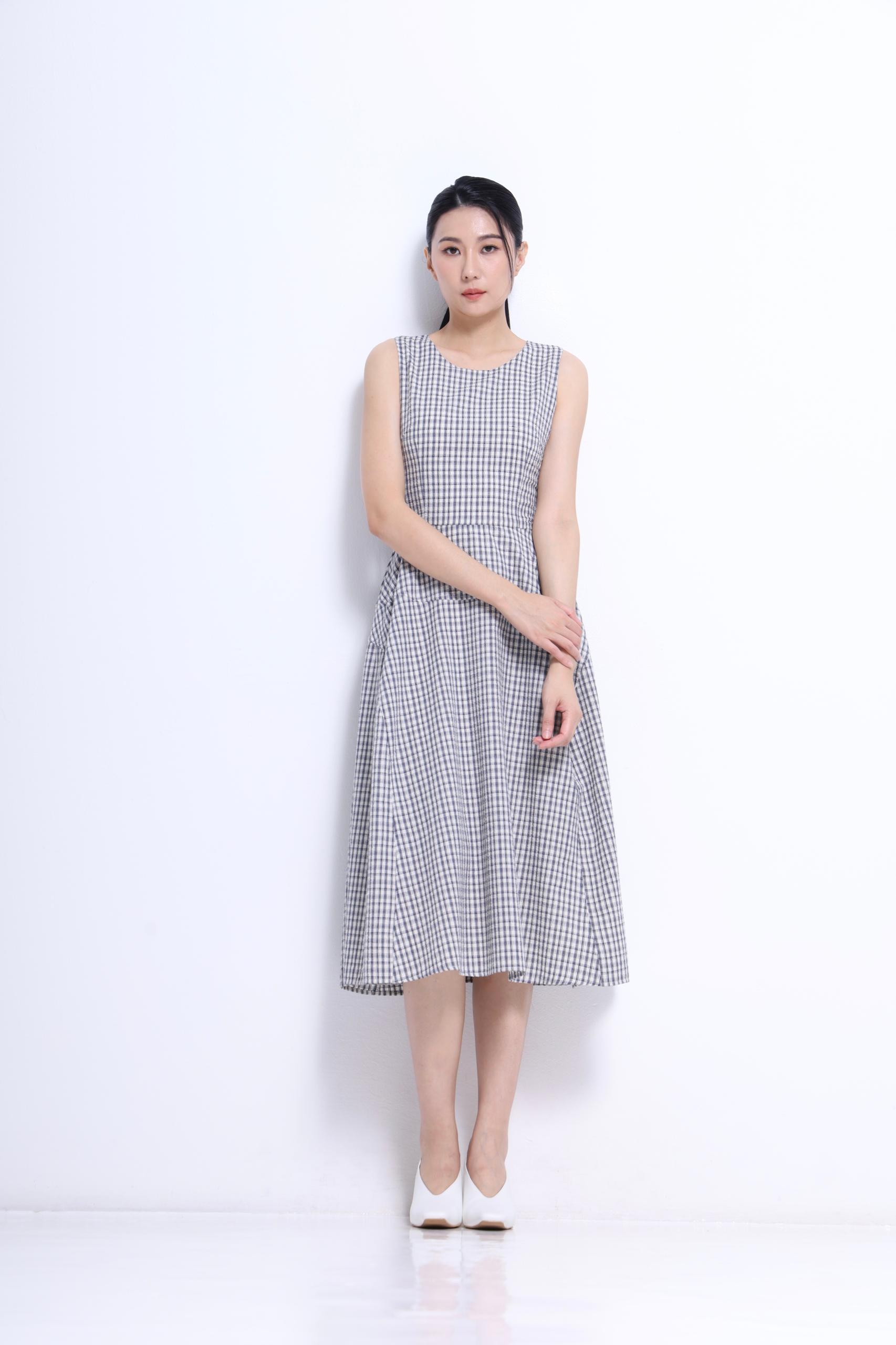 CD2154 Charlotte Gingham Midi Dress