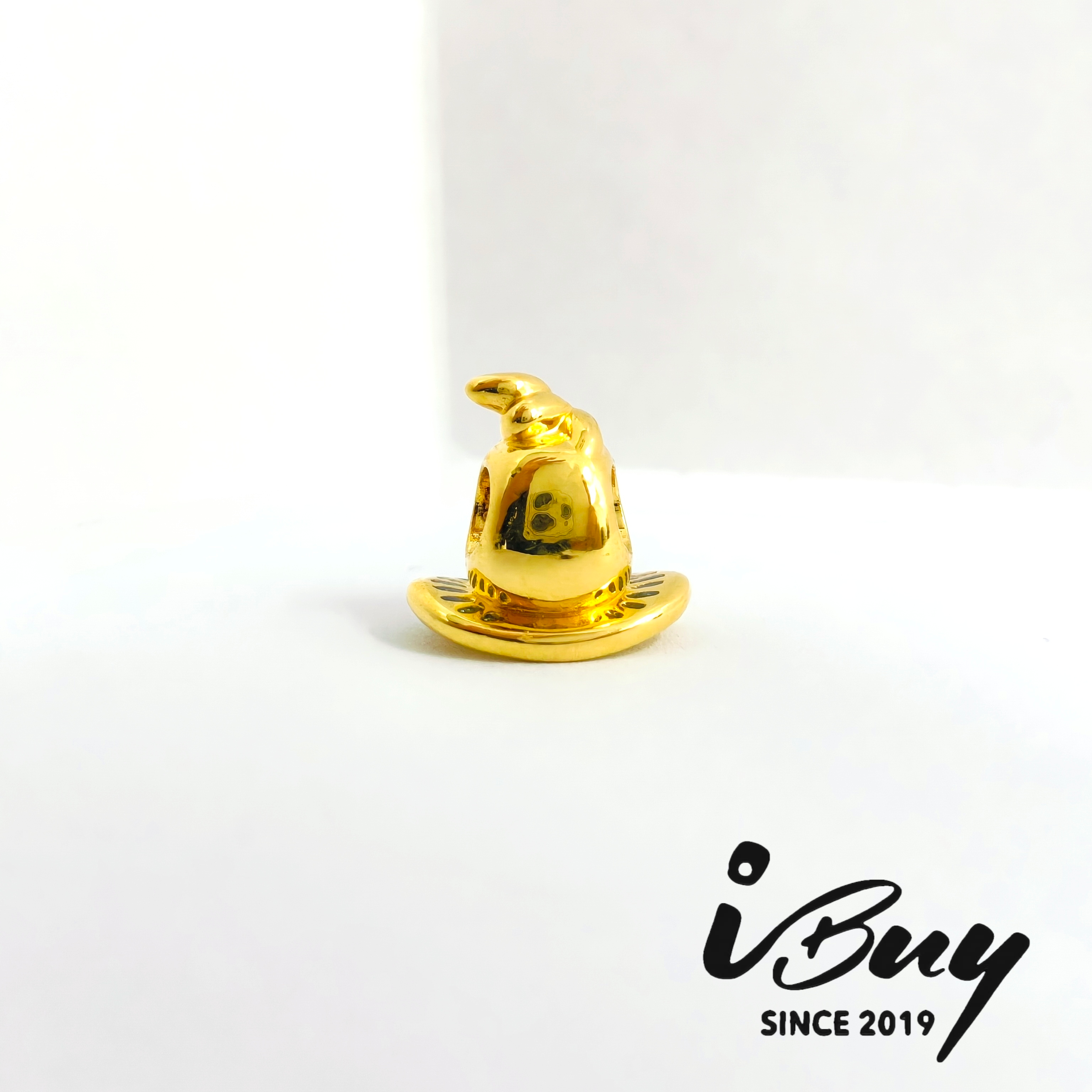 916 HARD GOLD MAGIC HAT CHARM BEAD 916 硬金 魔法帽子串咀