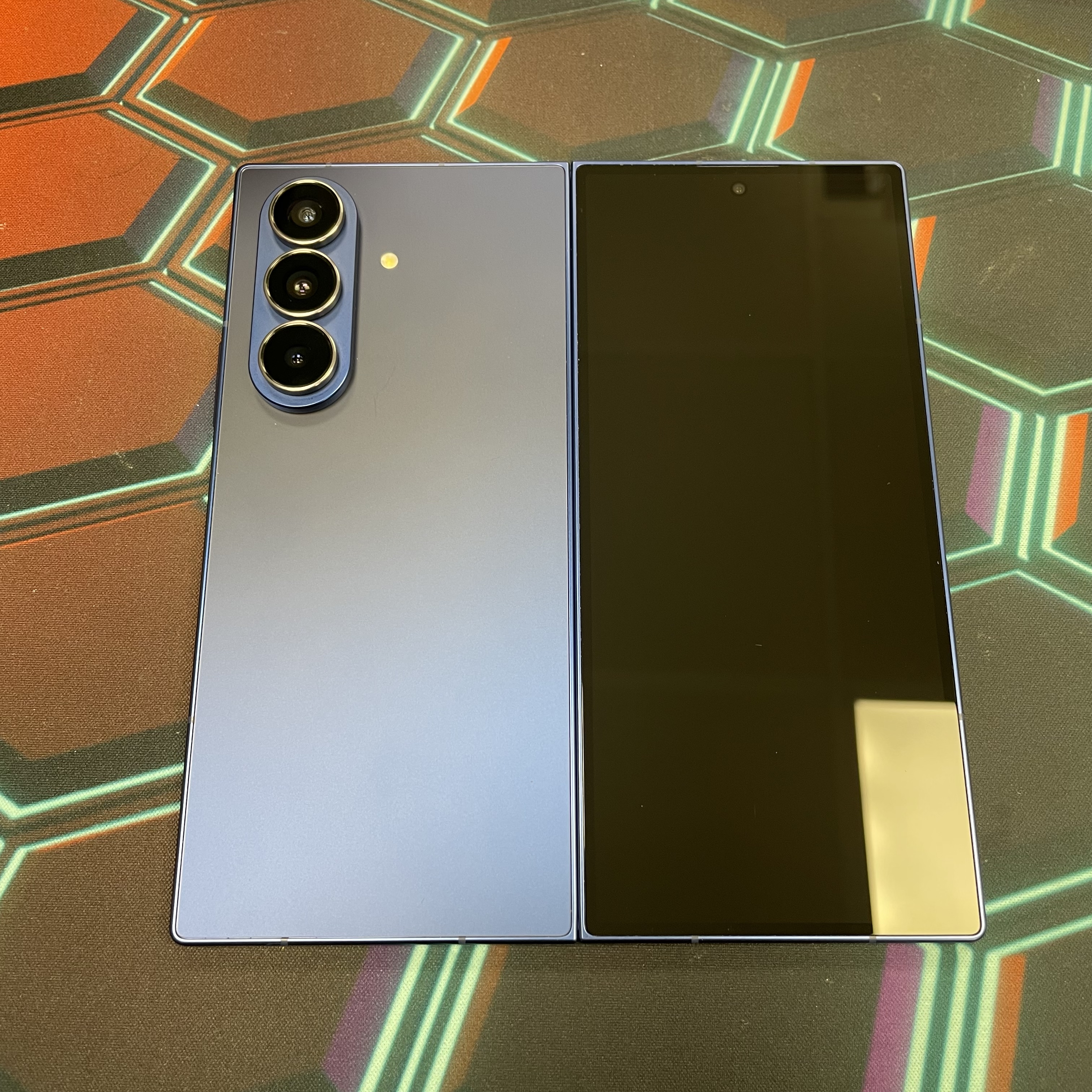 *6896 Galaxy Z Fold 7 完美機 12+256GB 藍色 blue