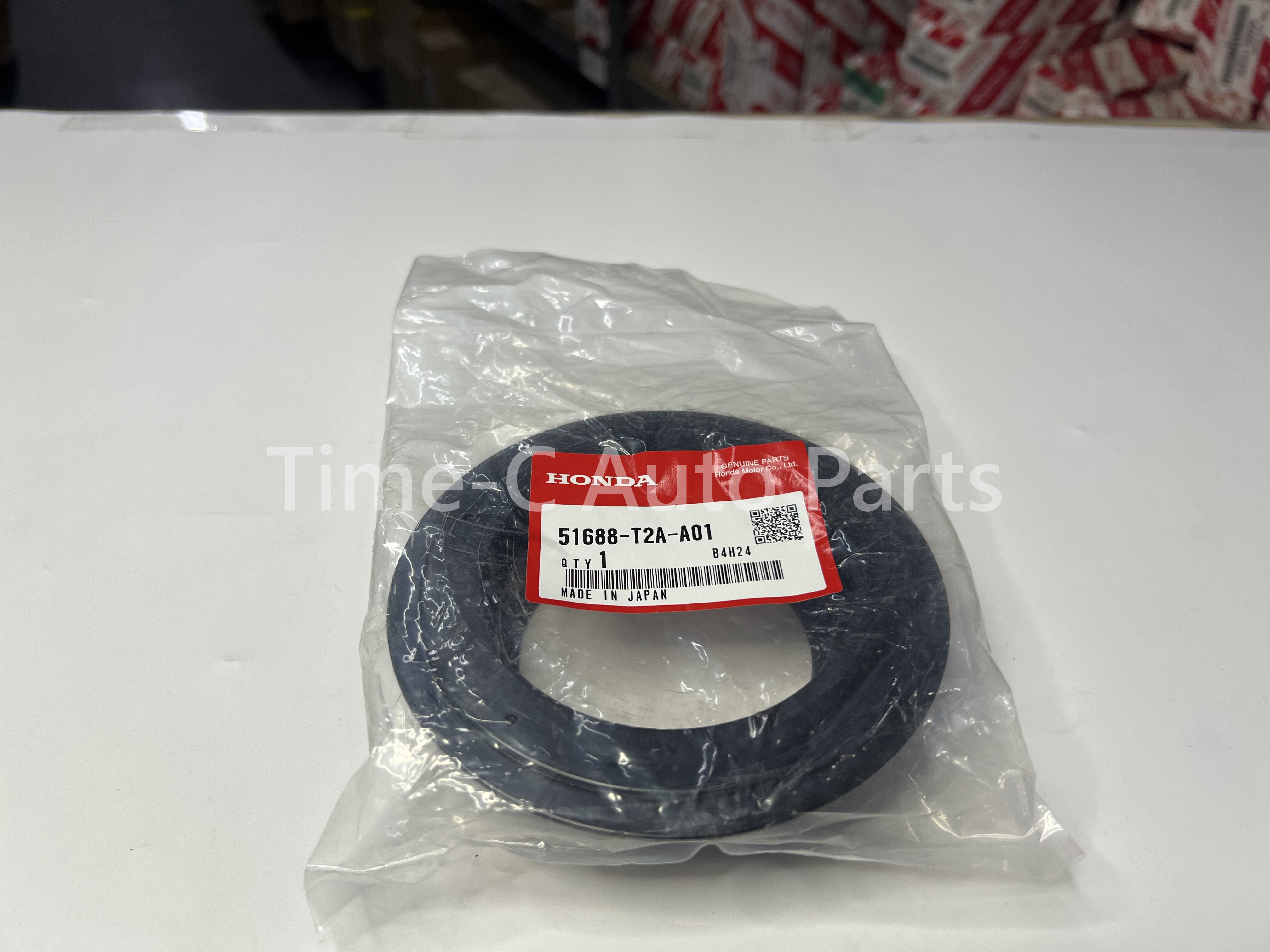 頭塔頂下墊片 51688-T2A-A01 - Honda Stepwgn