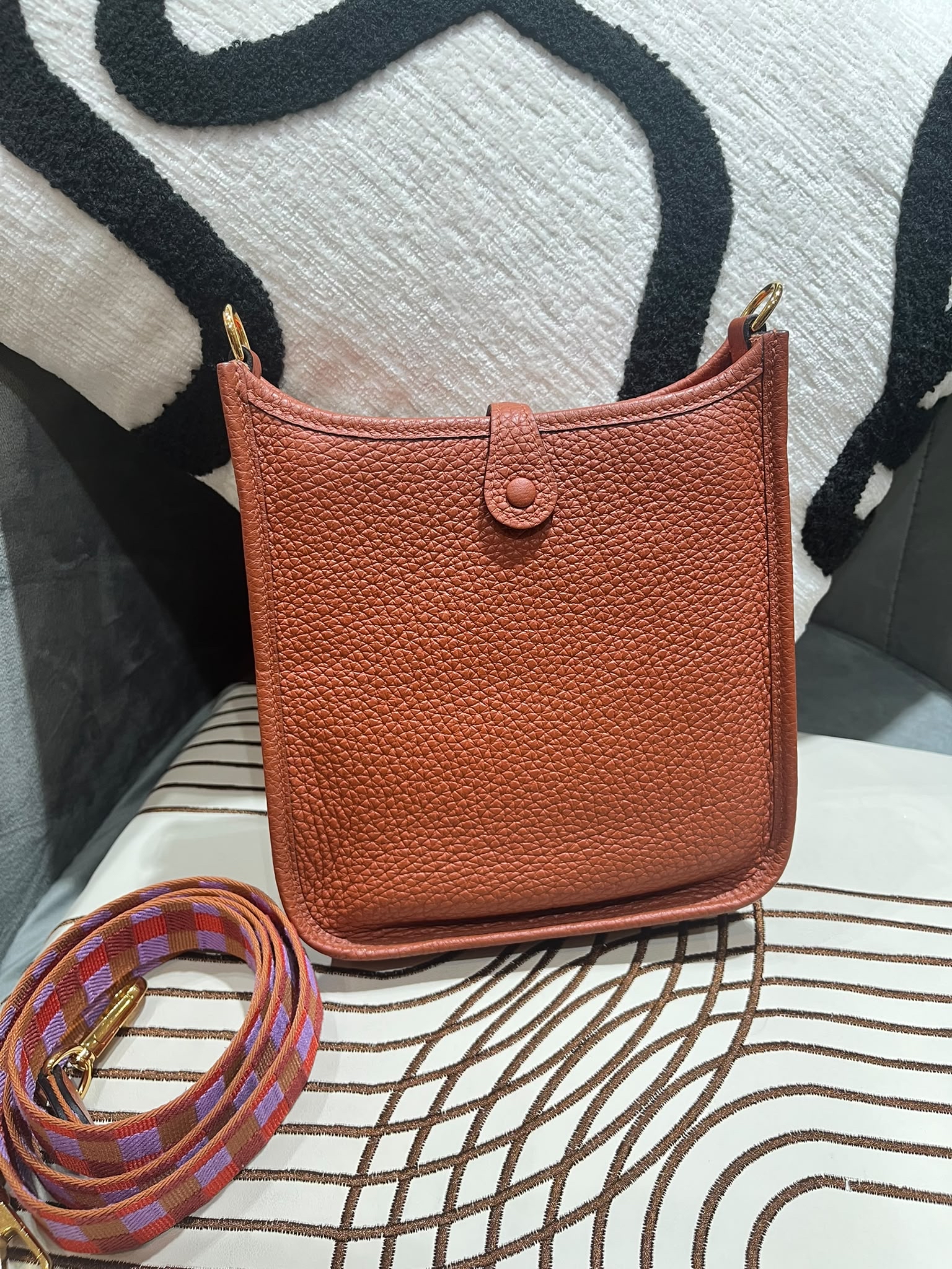Hermes mini evelyne ,STAMP U,6C 古銅牛皮 100%Authentic,98%new ✅原裝織紋肩帶✅dust bag  