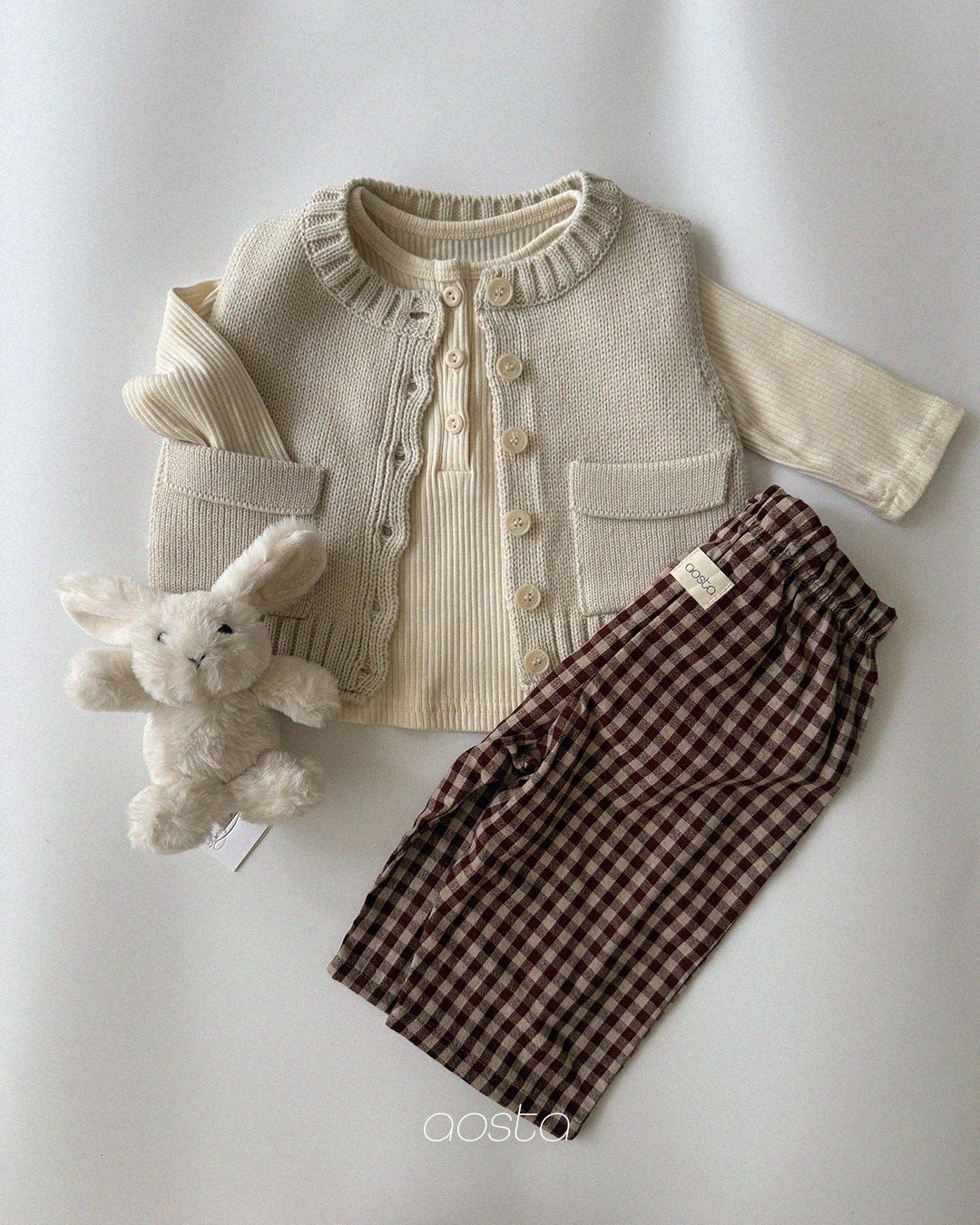 Aosta | [Butter Button T]