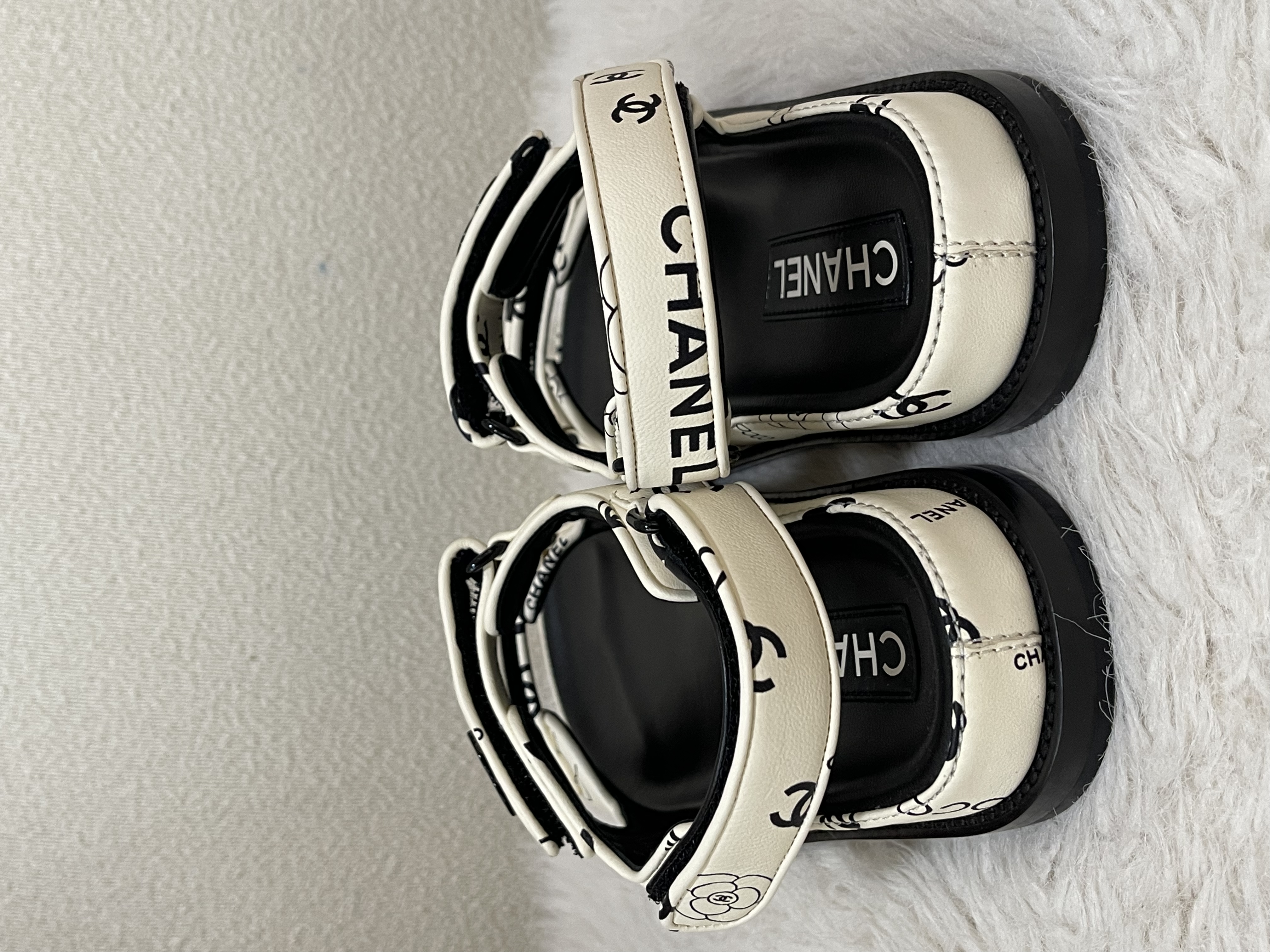 Pre-owned CHANEL Dad Sandals / Product Code: 26032311