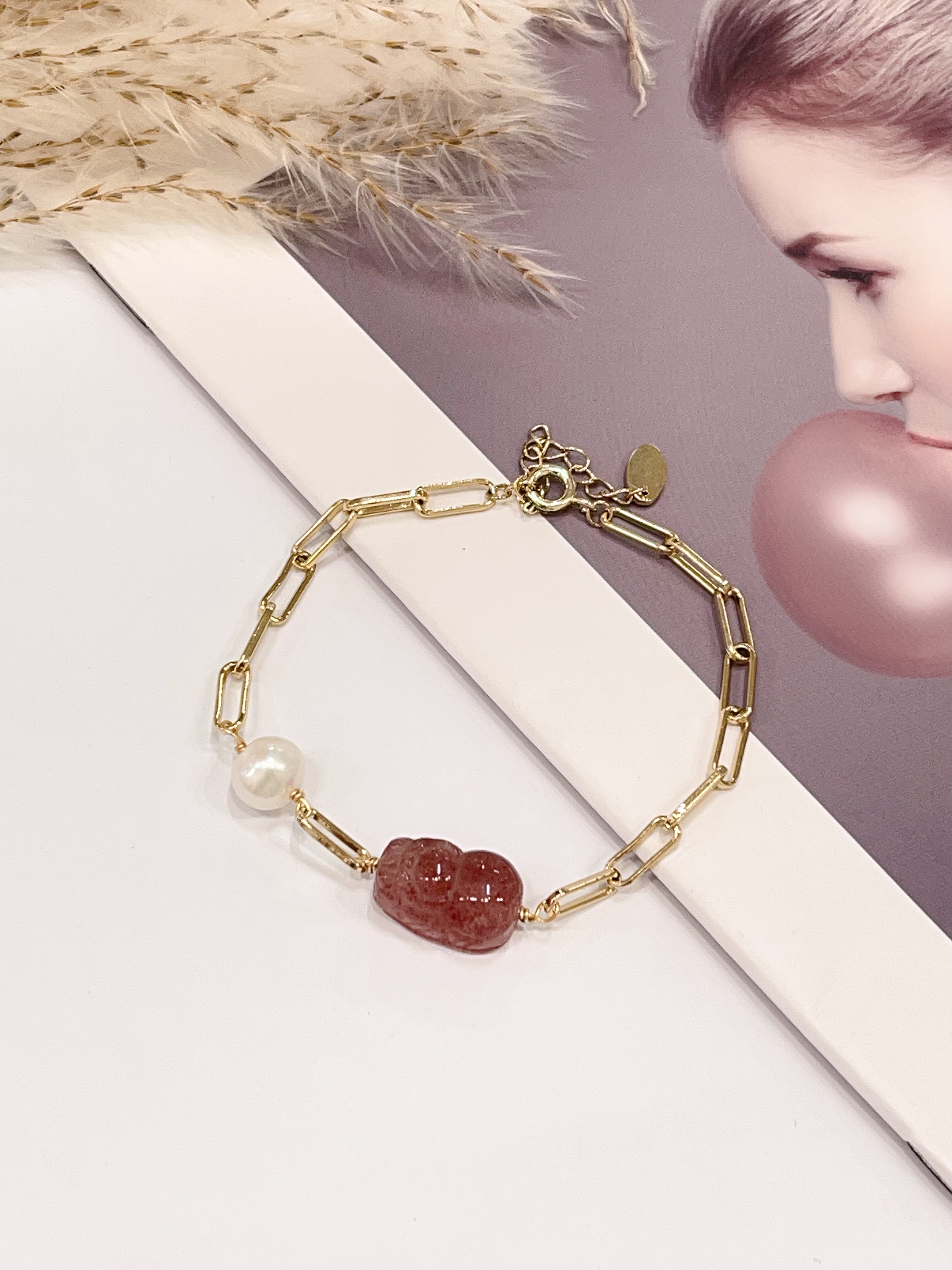 🍓 草莓晶貔貅 × 淡水珍珠手串 Strawberry Quartz Pixiu & Freshwater Pearl | 10mm 