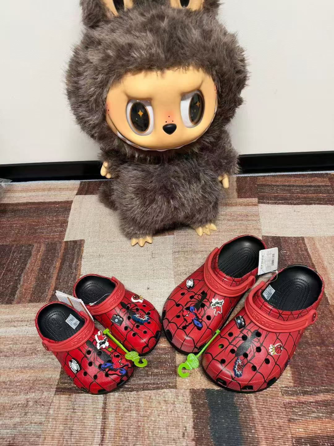 預訂款～廠單 crocs洞洞拖鞋-（最後有尺碼表只供已預訂之客人付款）