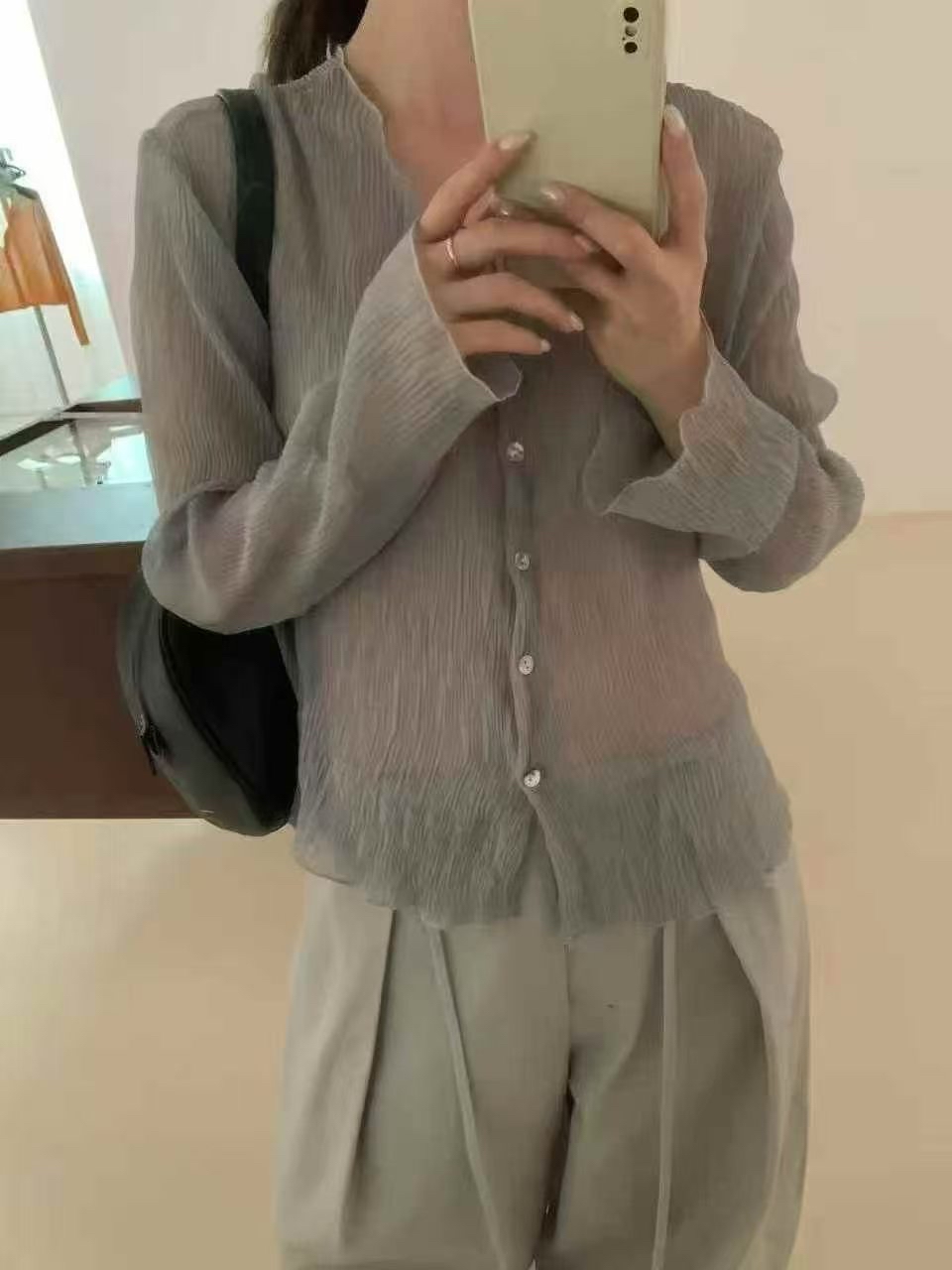 皺褶薄外套
