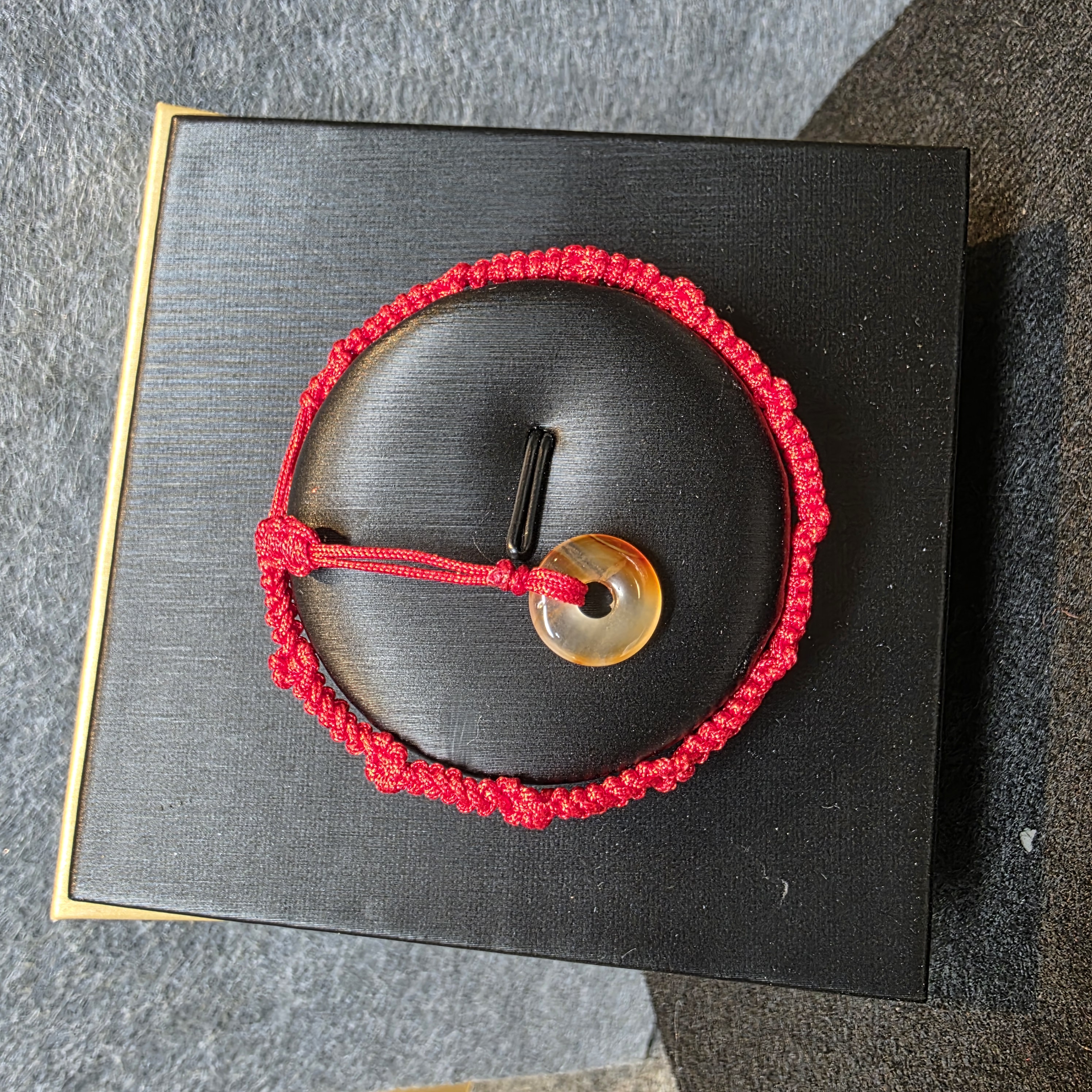 彩虹瑪瑙平安扣織繩手繩