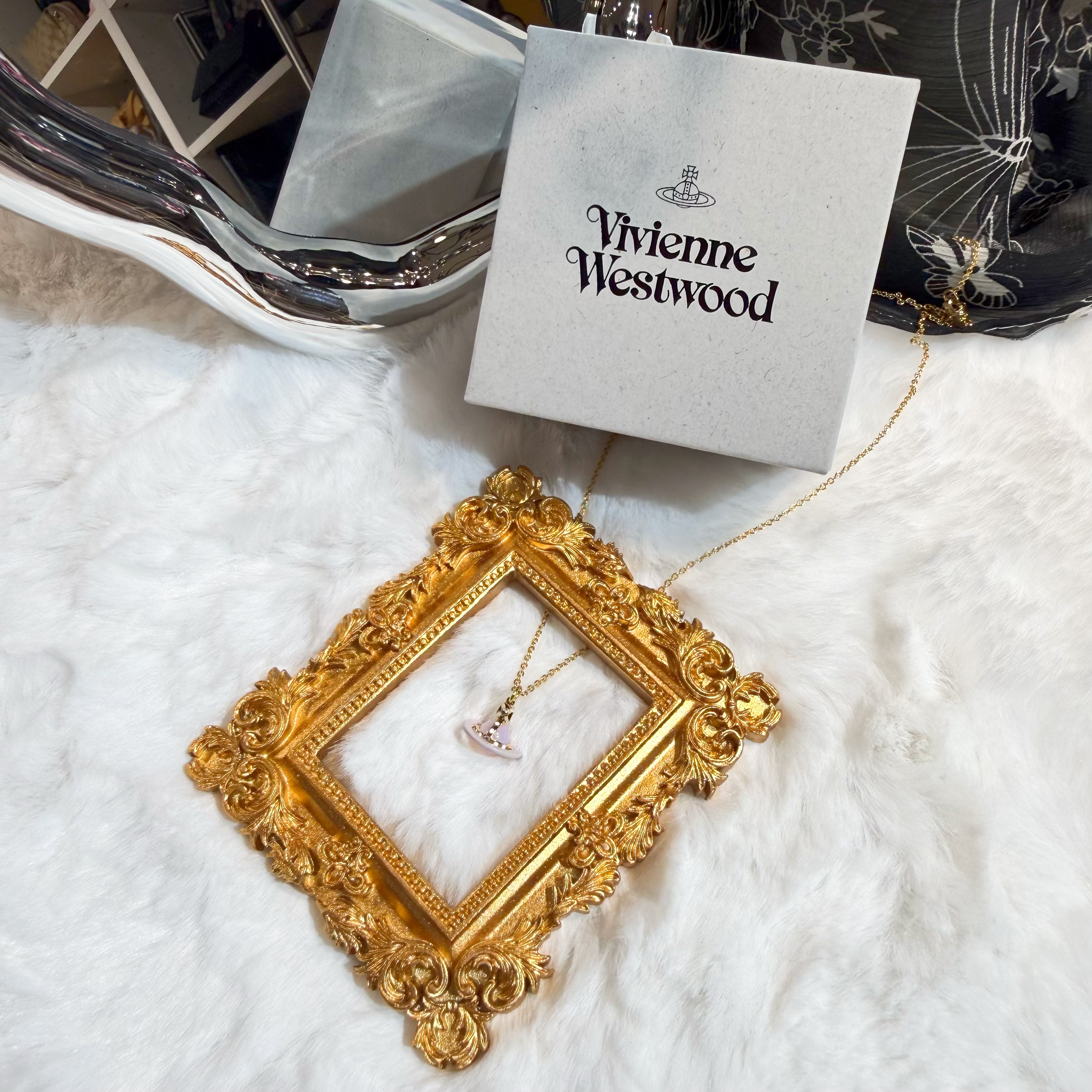 VW Petite 3d mini necklace pink/moon