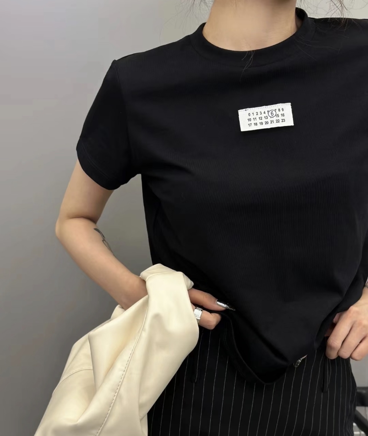 訂貨 ✈️ MM6 黑色 logo tee  Size S/M/L