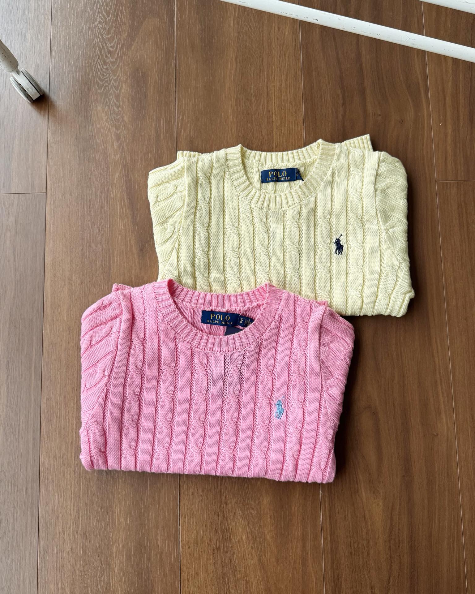 $188件。2件起$ 180件。💗💛【R alph L auren 拉夫勞倫 麻花針織短袖】