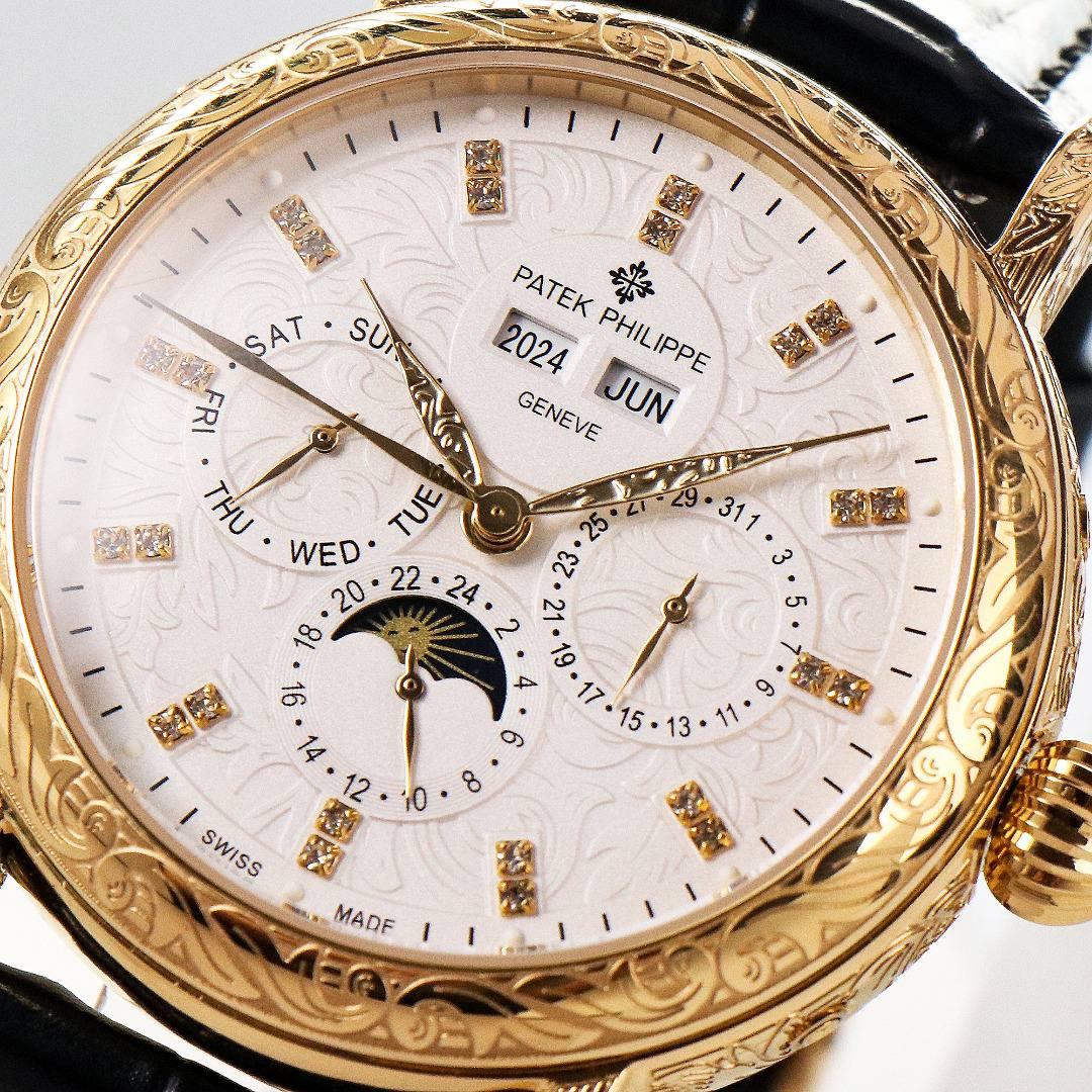 【铁划银钩 苍劲有力】高颜值新品 古朴。复古。精湛的工艺！ 年度最佳典藏之作——百达翡丽古典超级复杂多功能 万年历功能腕表 团队历时两年多精心设计，不计成本，敢为人先，力求完美，克服重重难关，突破多层技术瓶颈，机芯型号为CH 29-535 升级版，质量稳定！【表带】经典意大利小牛皮表带，纹路清晰，质感好。搭配圈市面最顶级的百达翡丽灯笼表扣，通用原装无压力。 优雅的Calatrava雕花表壳极具个性，42毫米的表径适配大众男性手寸，与专柜一致，非常商务可亦休闲。