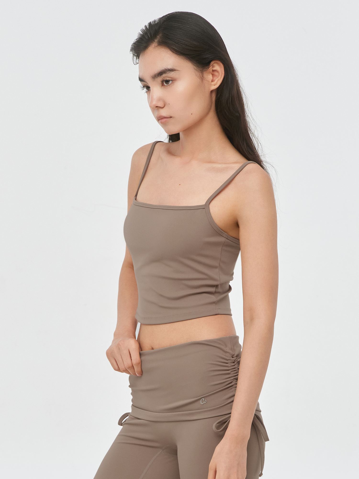 預購_Square Neck Crop Sleeveless by Conch