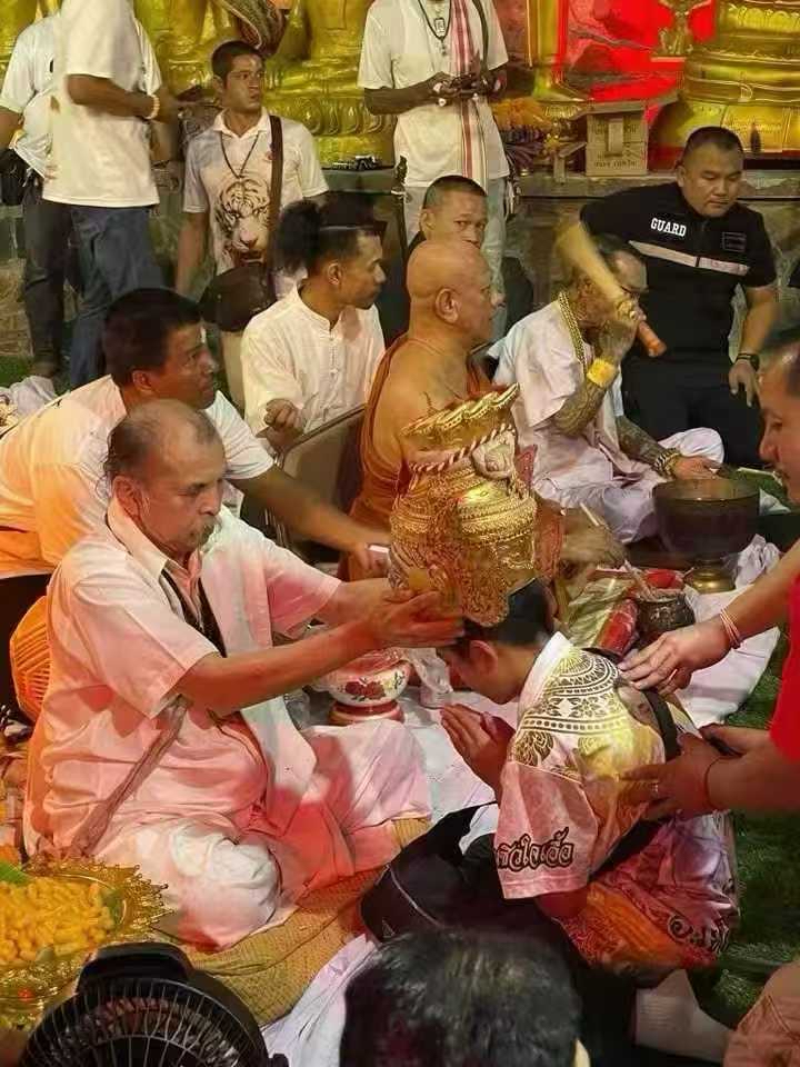 泰國🇹🇭頂級聖物🔥͏  全能十‮聖八‬女膏手鏈款（阿贊李師父年‮封度‬神加持之作）