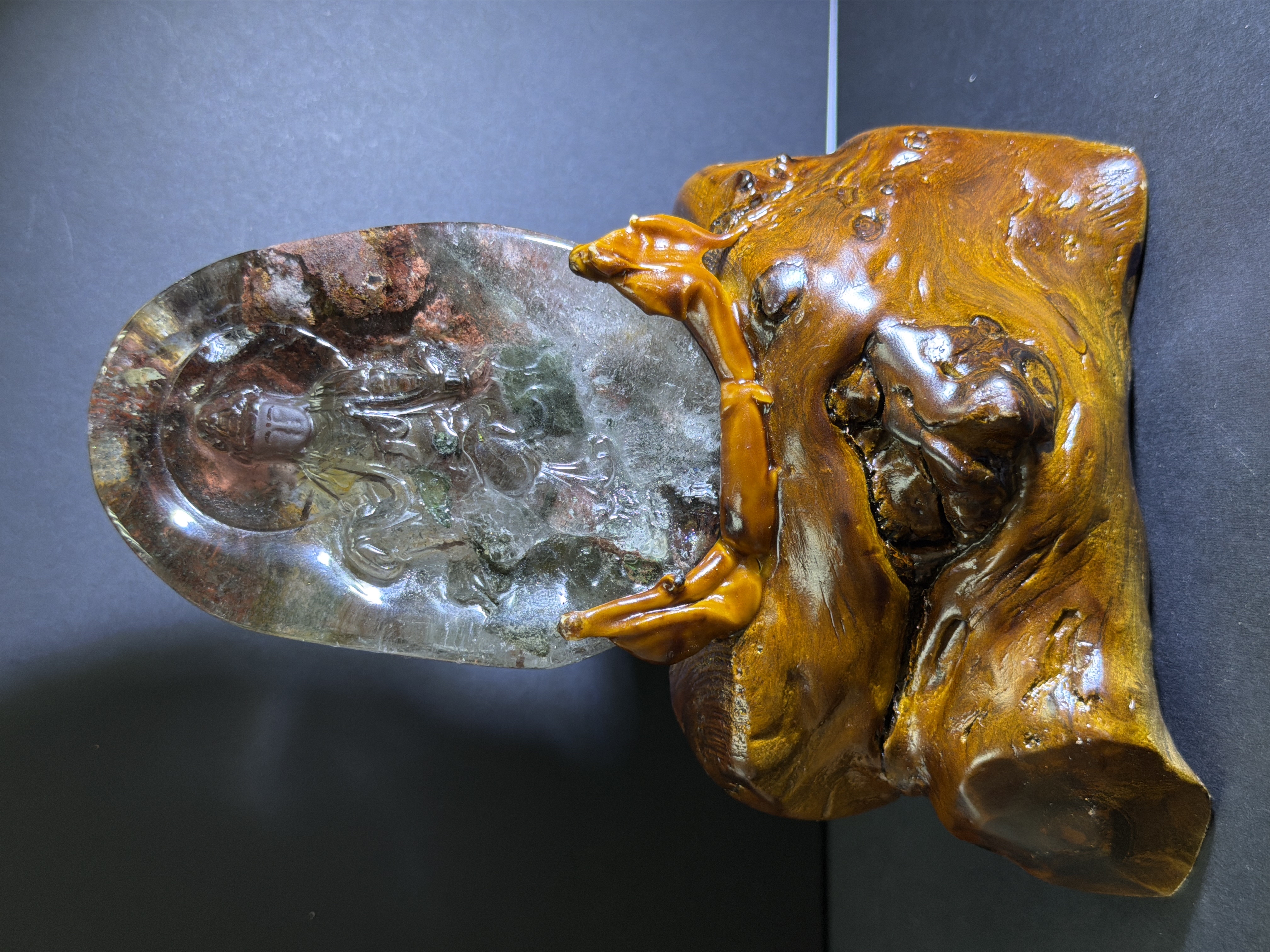#6 自在觀音雕刻在天然綠幽靈水晶 （已加持）全高15.5cm