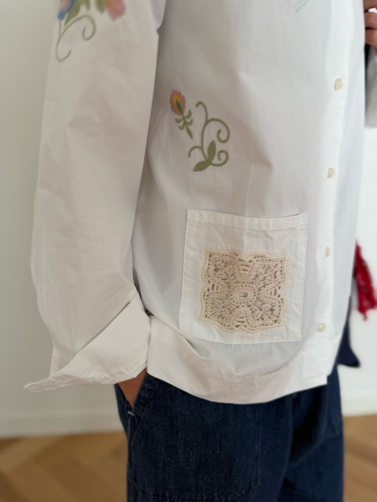 高質刺繡花Pocket Top